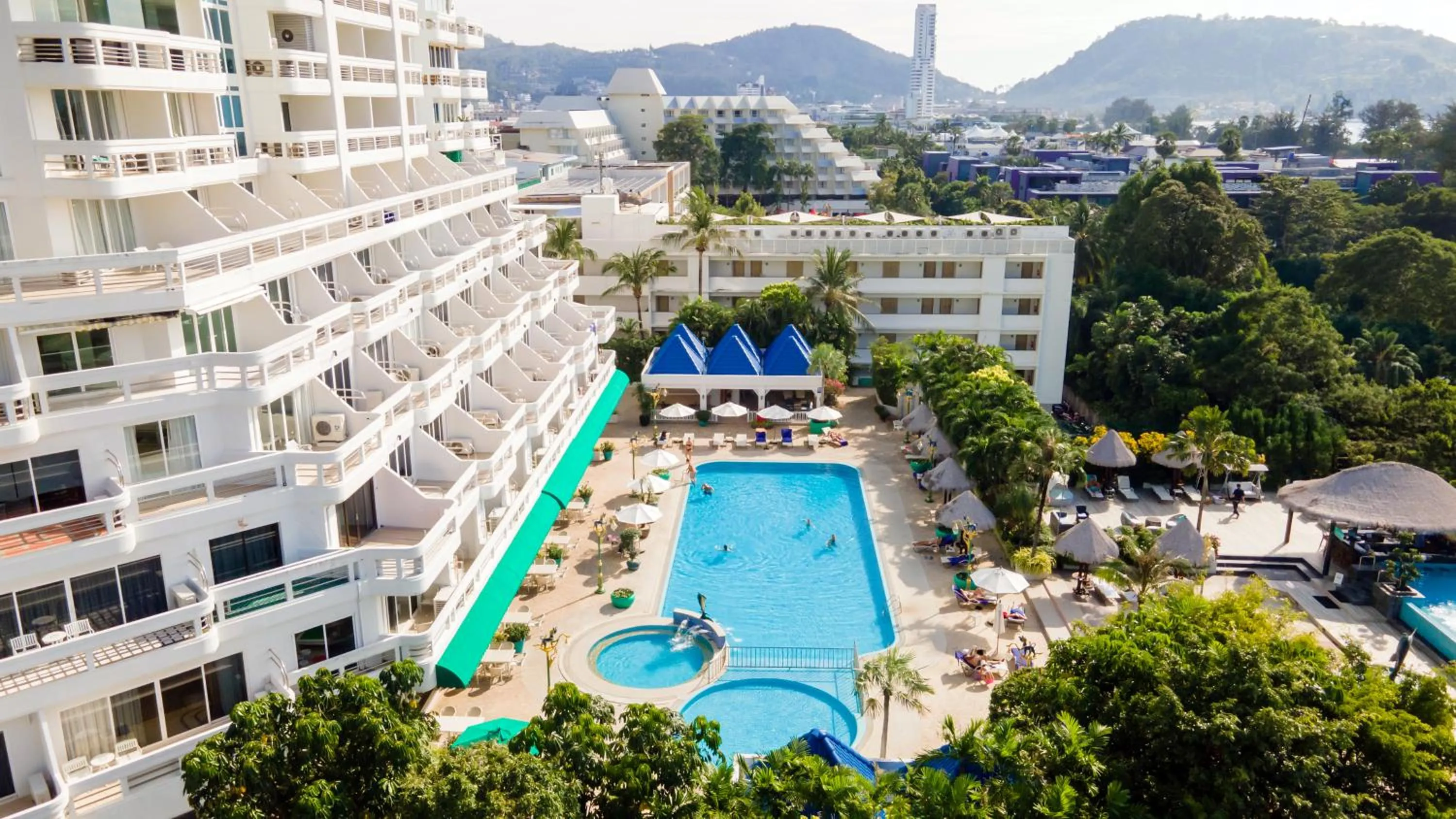Swimming pool in Andaman Beach Suites Hotel, Patong Phuket