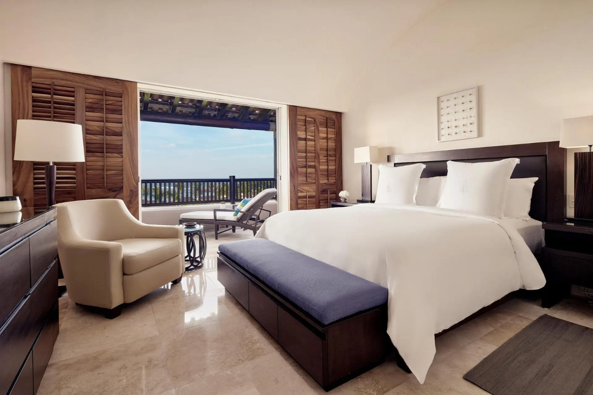 Bedroom, Bed in Four Seasons Resort Punta Mita