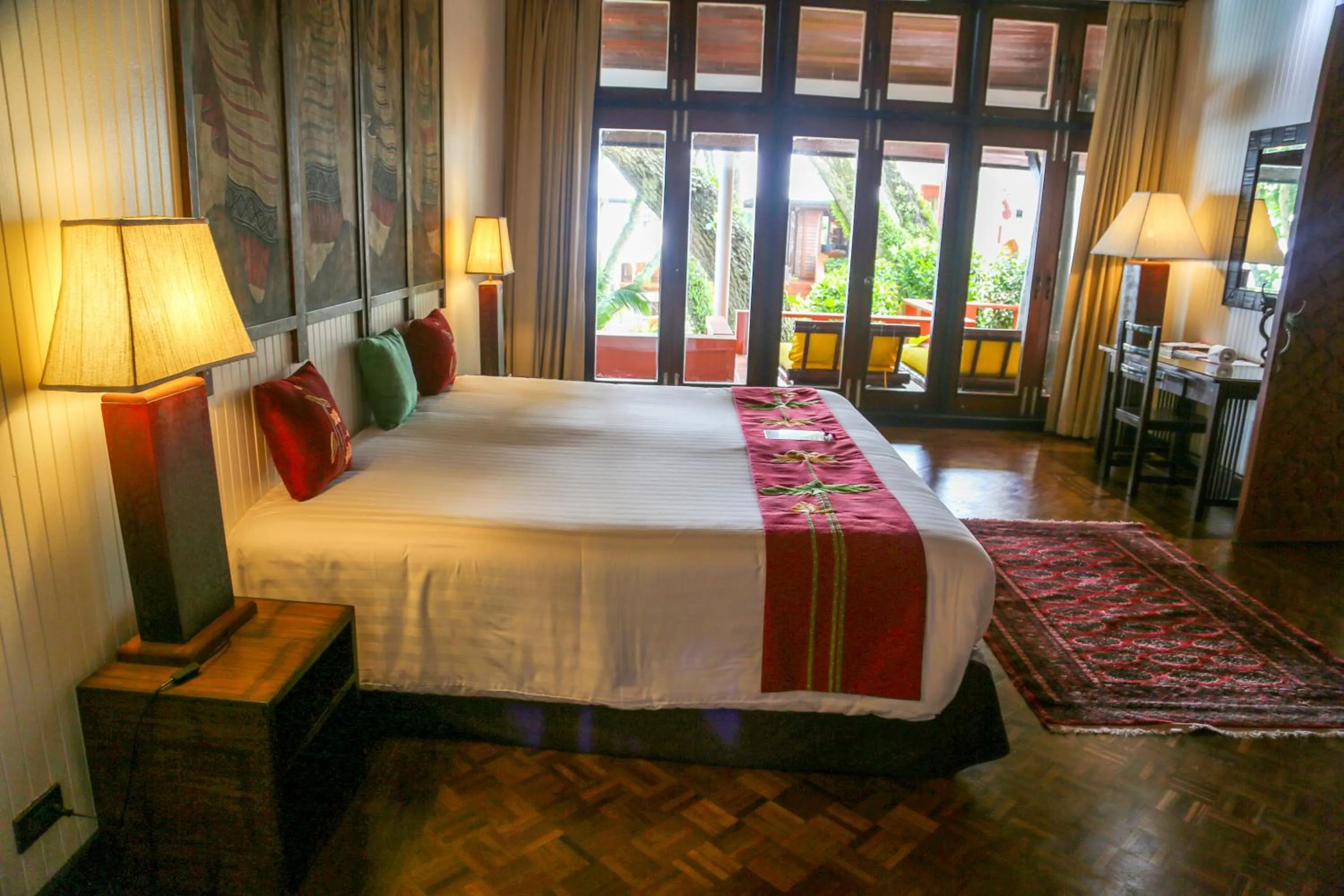 Bed in Mom Tri's Villa Royale - SHA Plus
