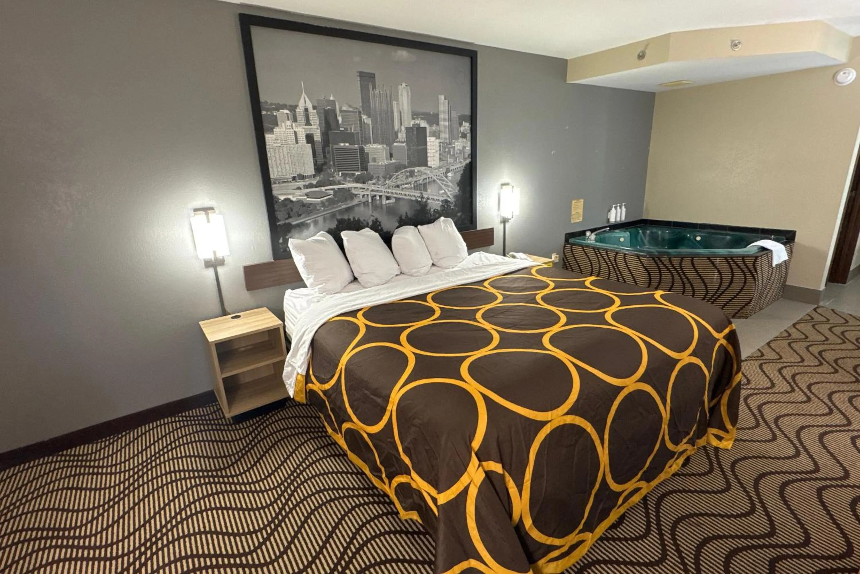 Bed in Super 8 by Wyndham Mars/Cranberry/Pittsburgh Area