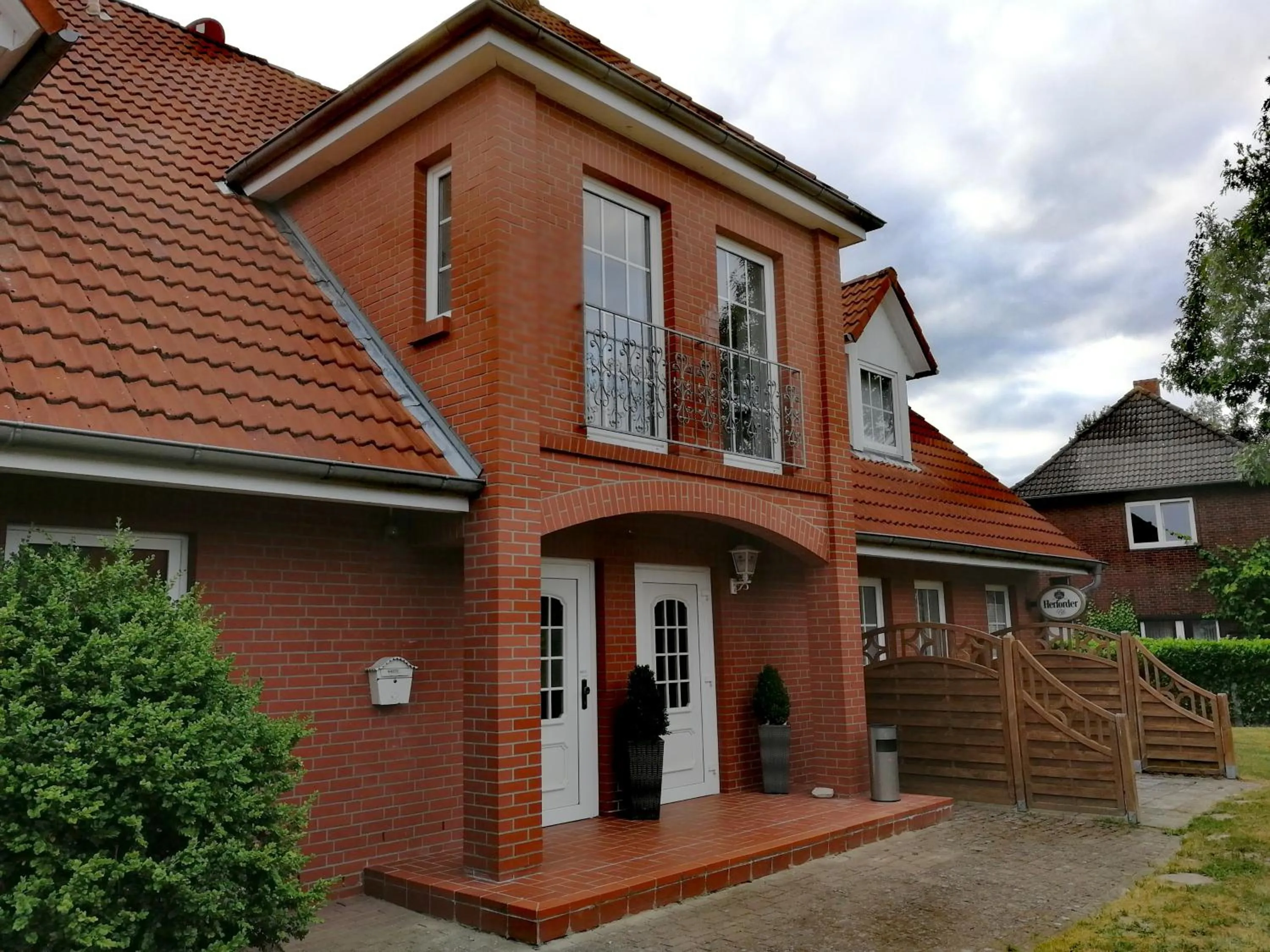 Property building in Hotel & Gasthaus Zum Domkreuger