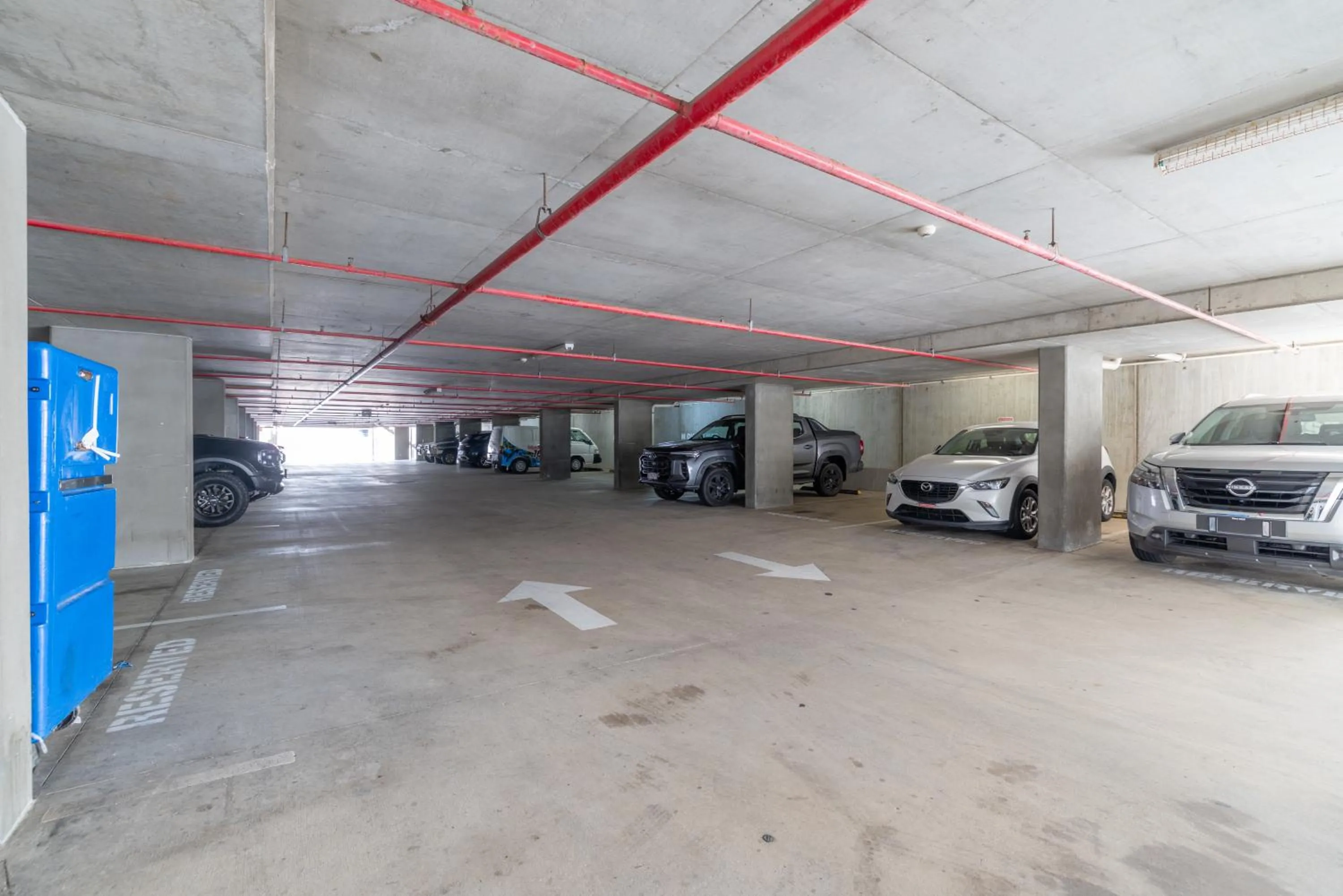 Parking in Oaks Townsville Hotel