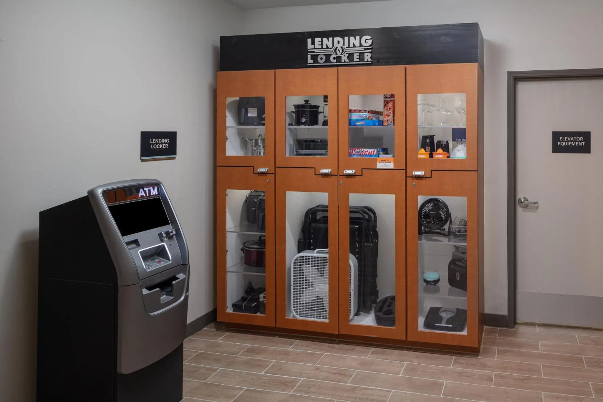 Lobby or reception in Candlewood Suites St. Robert by IHG