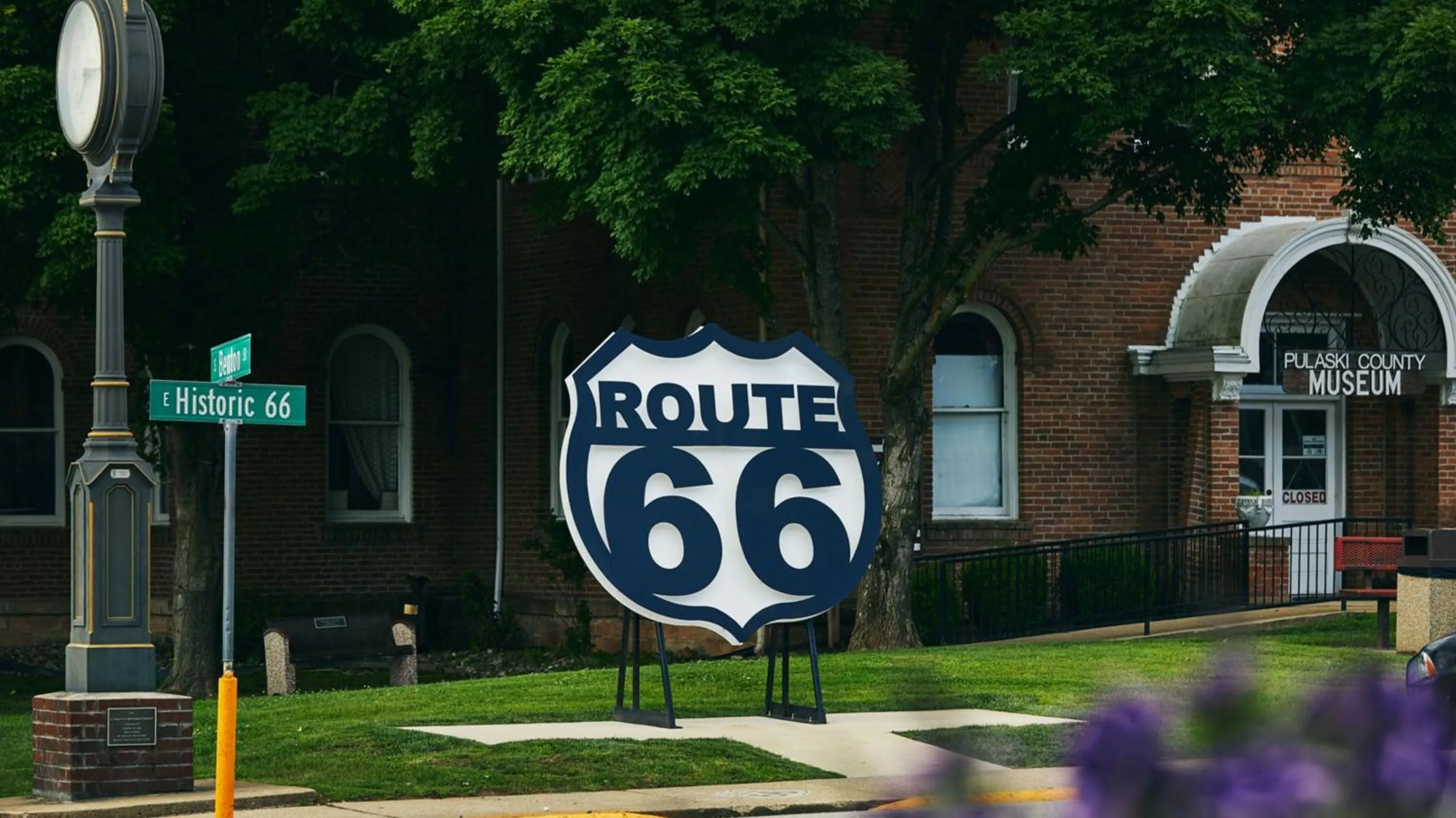 Nearby landmark in Candlewood Suites St. Robert by IHG