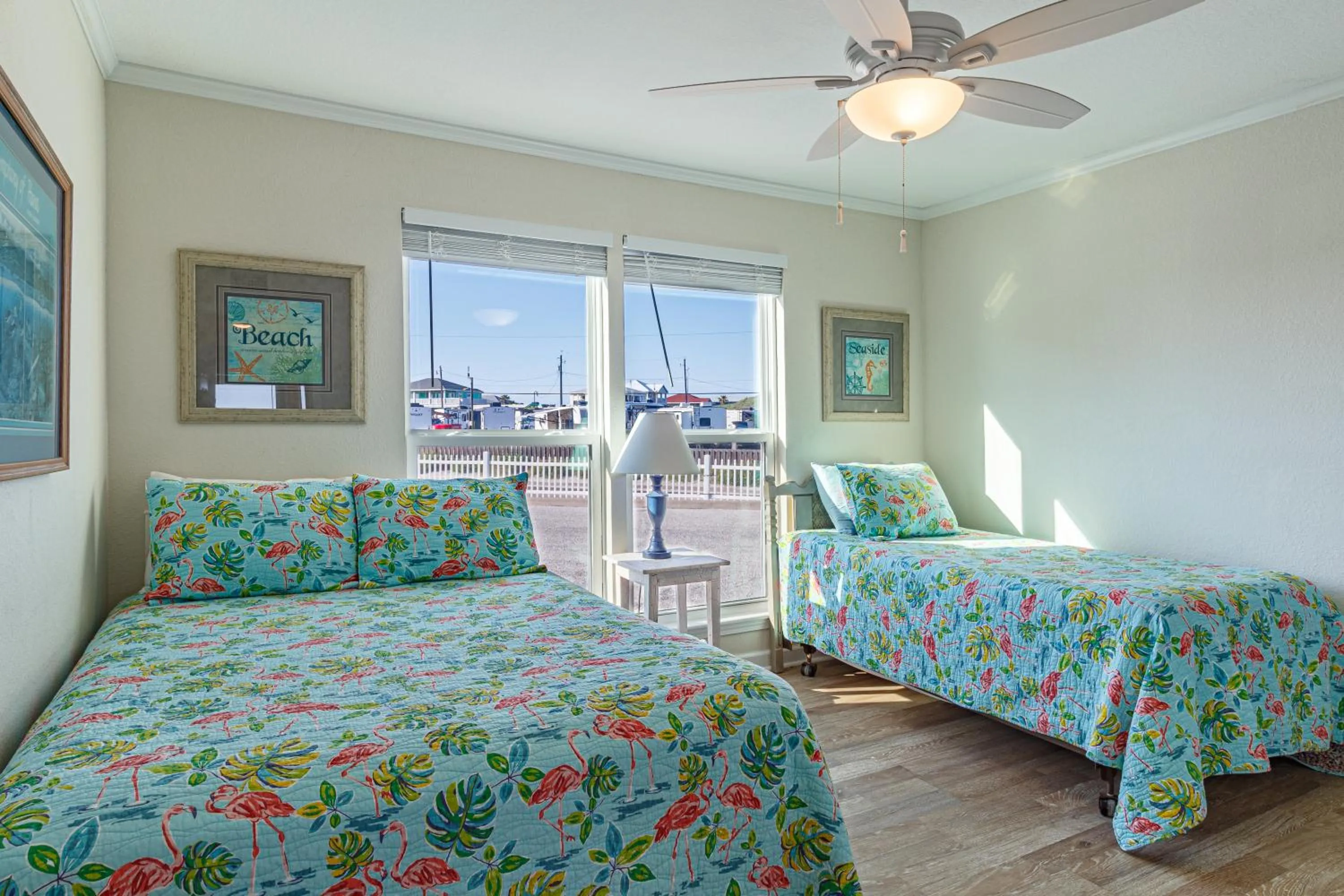 Bed in Executive Keys Condominiums on the Beach