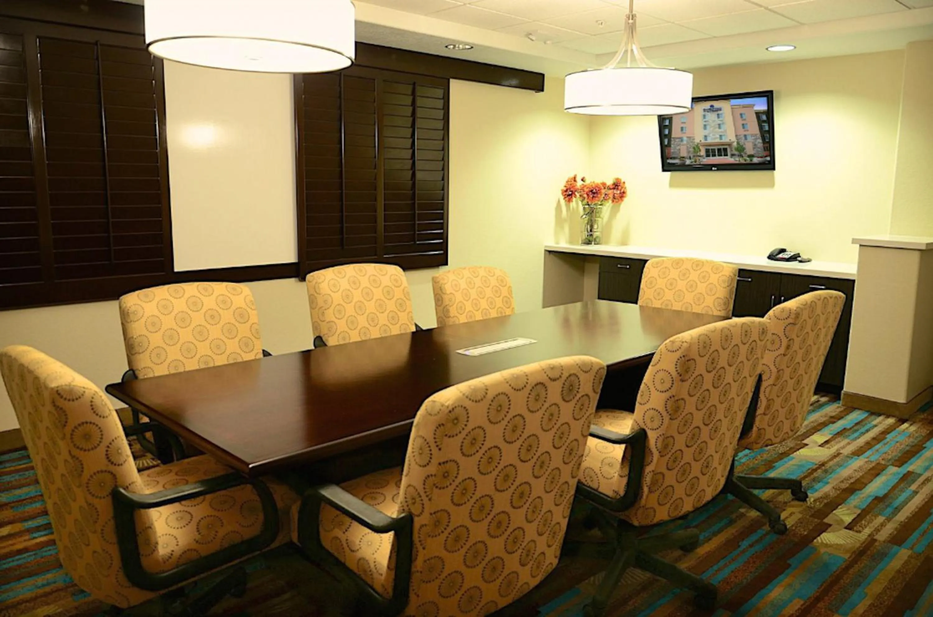 Meeting/conference room in Candlewood Suites Denver Northeast - Brighton by IHG