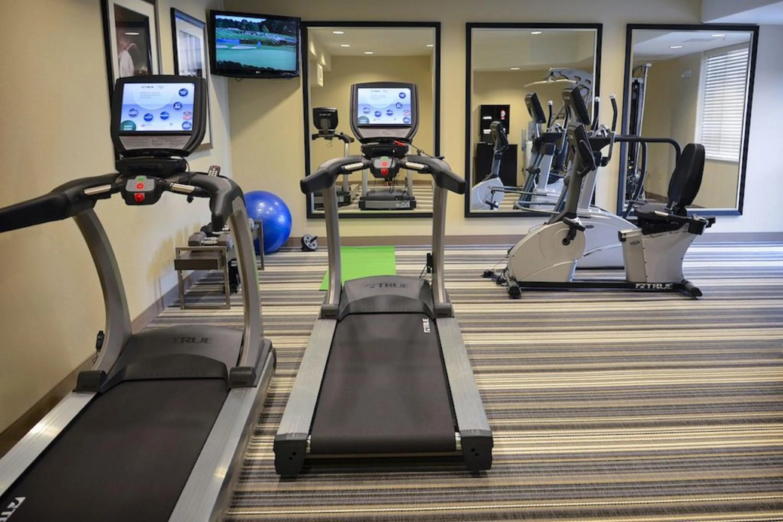 Fitness centre/facilities in Candlewood Suites Denver Northeast - Brighton by IHG
