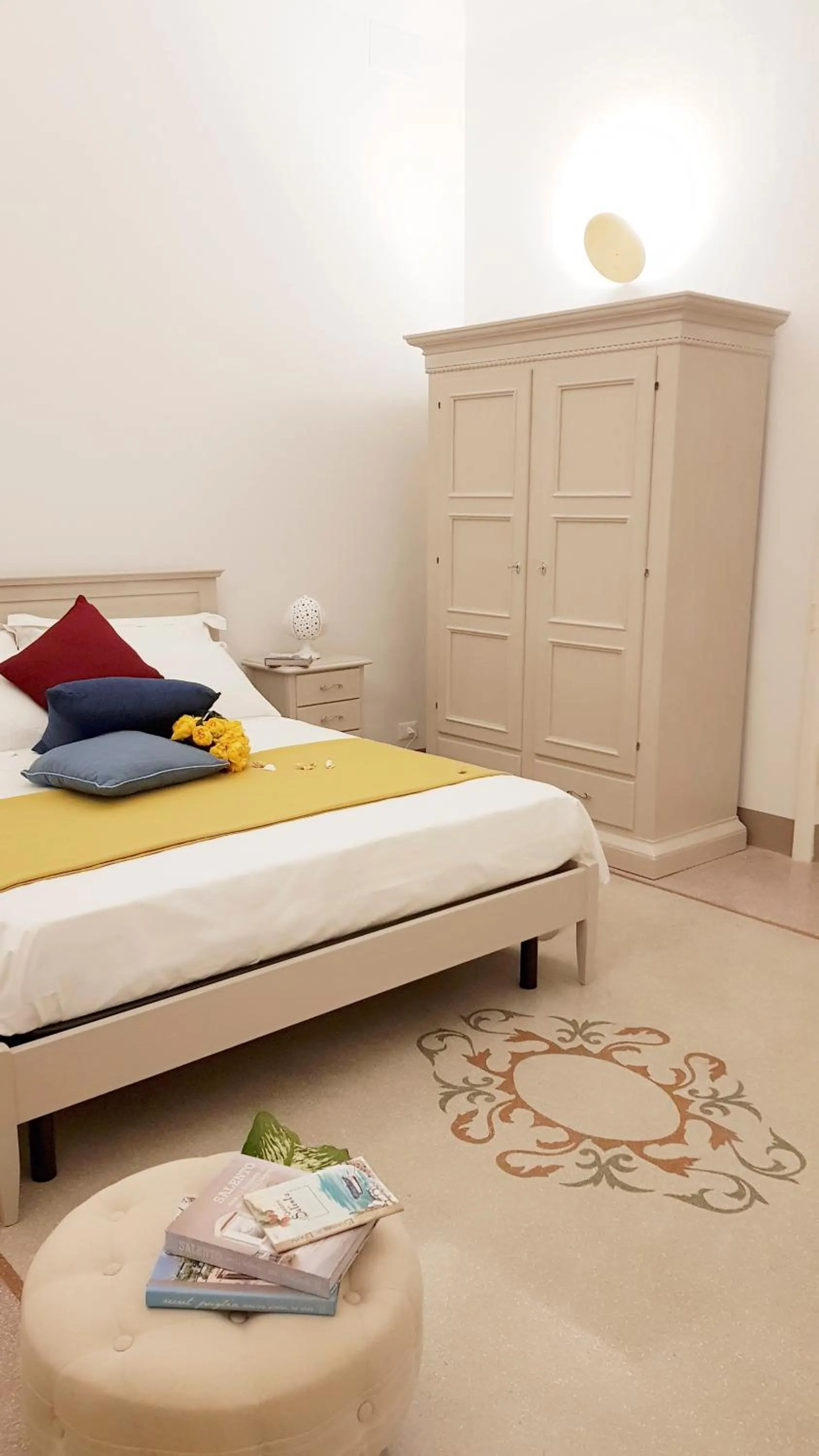 Bedroom, Bed in Villa Cesarea Dimora di Charme