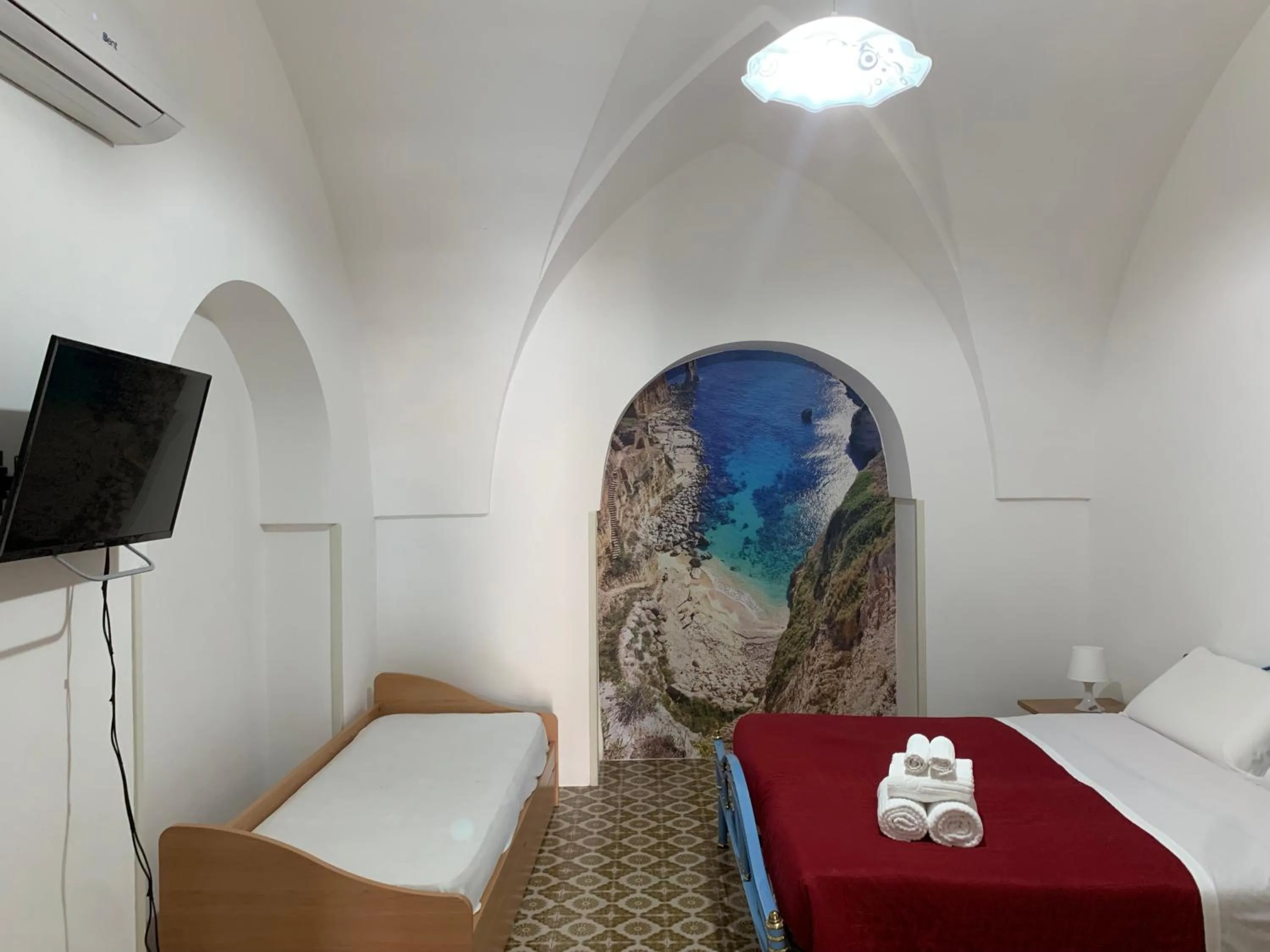 Bedroom, Bed in Villa Cesarea Dimora di Charme