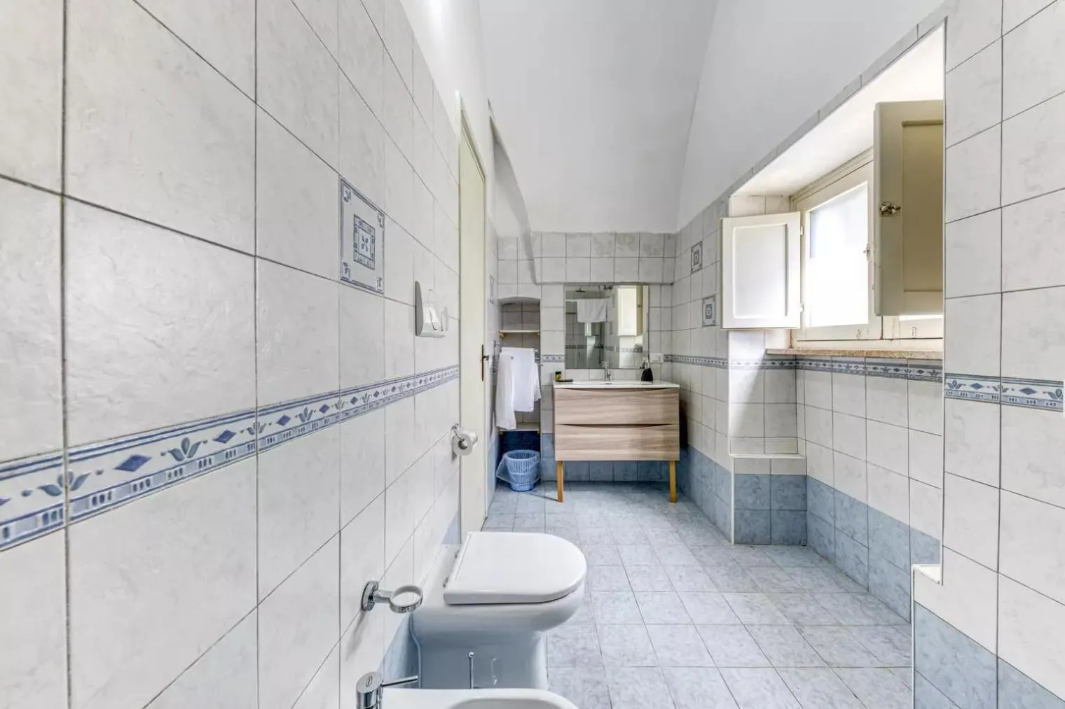 Toilet in Villa Cesarea Dimora di Charme