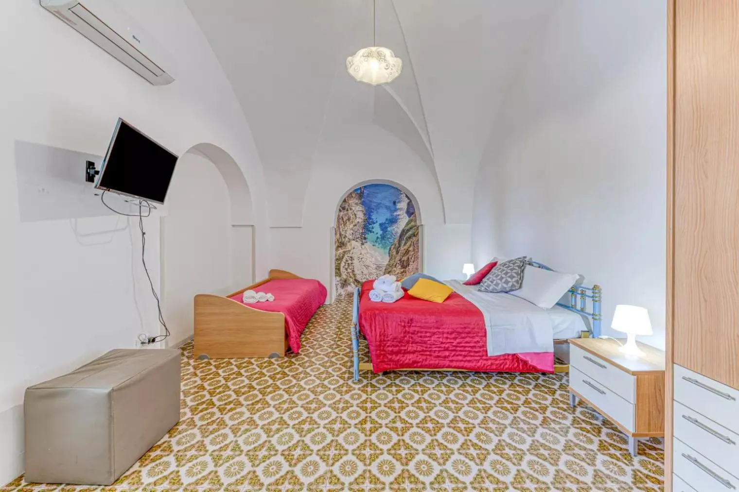 Bed in Villa Cesarea Dimora di Charme