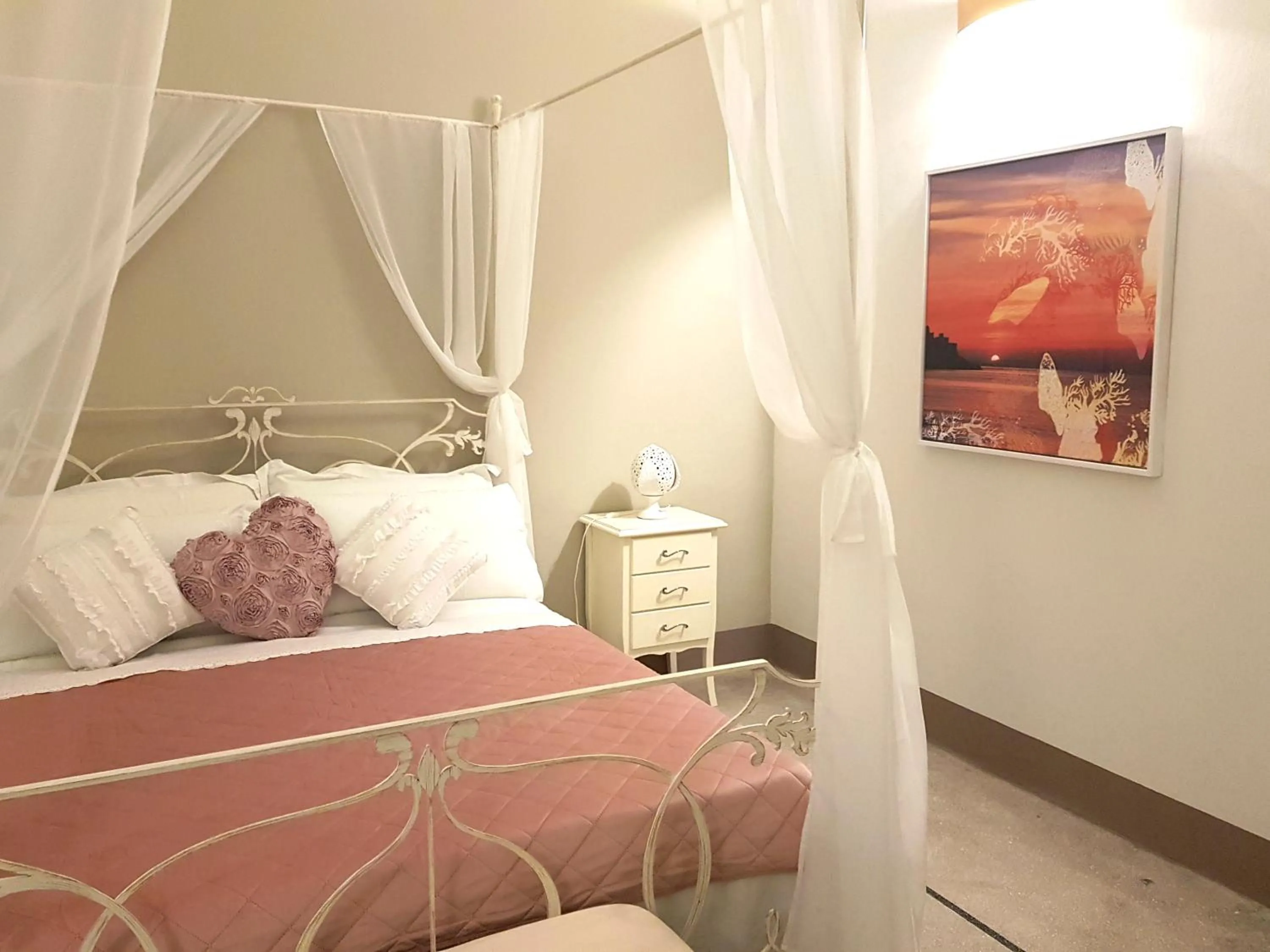 Bedroom, Bed in Villa Cesarea Dimora di Charme