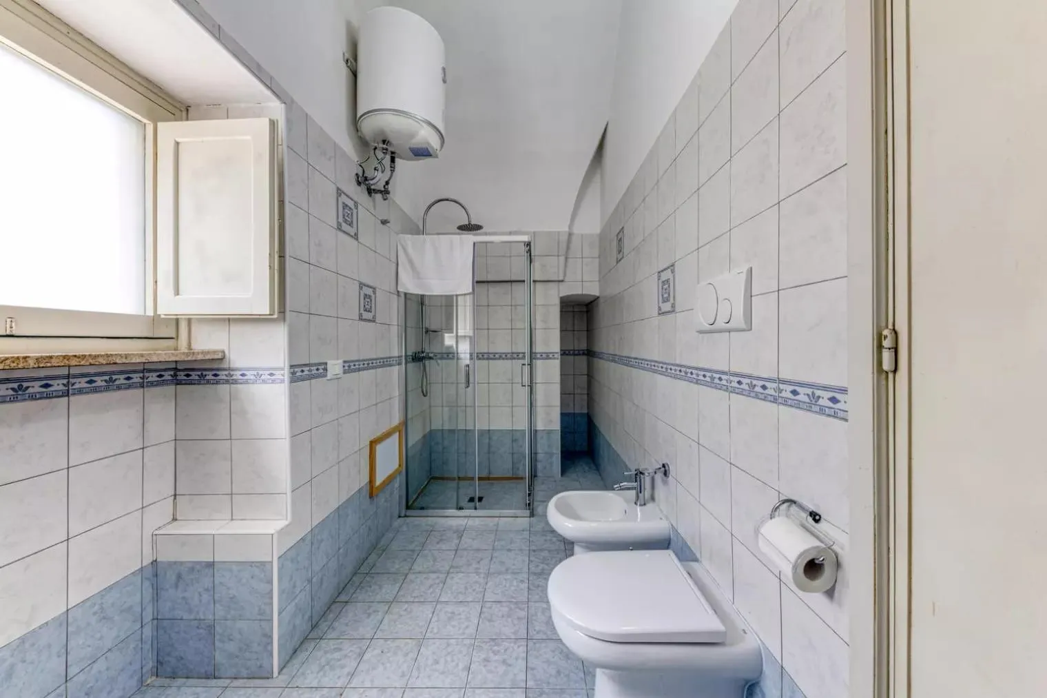 Shower in Villa Cesarea Dimora di Charme