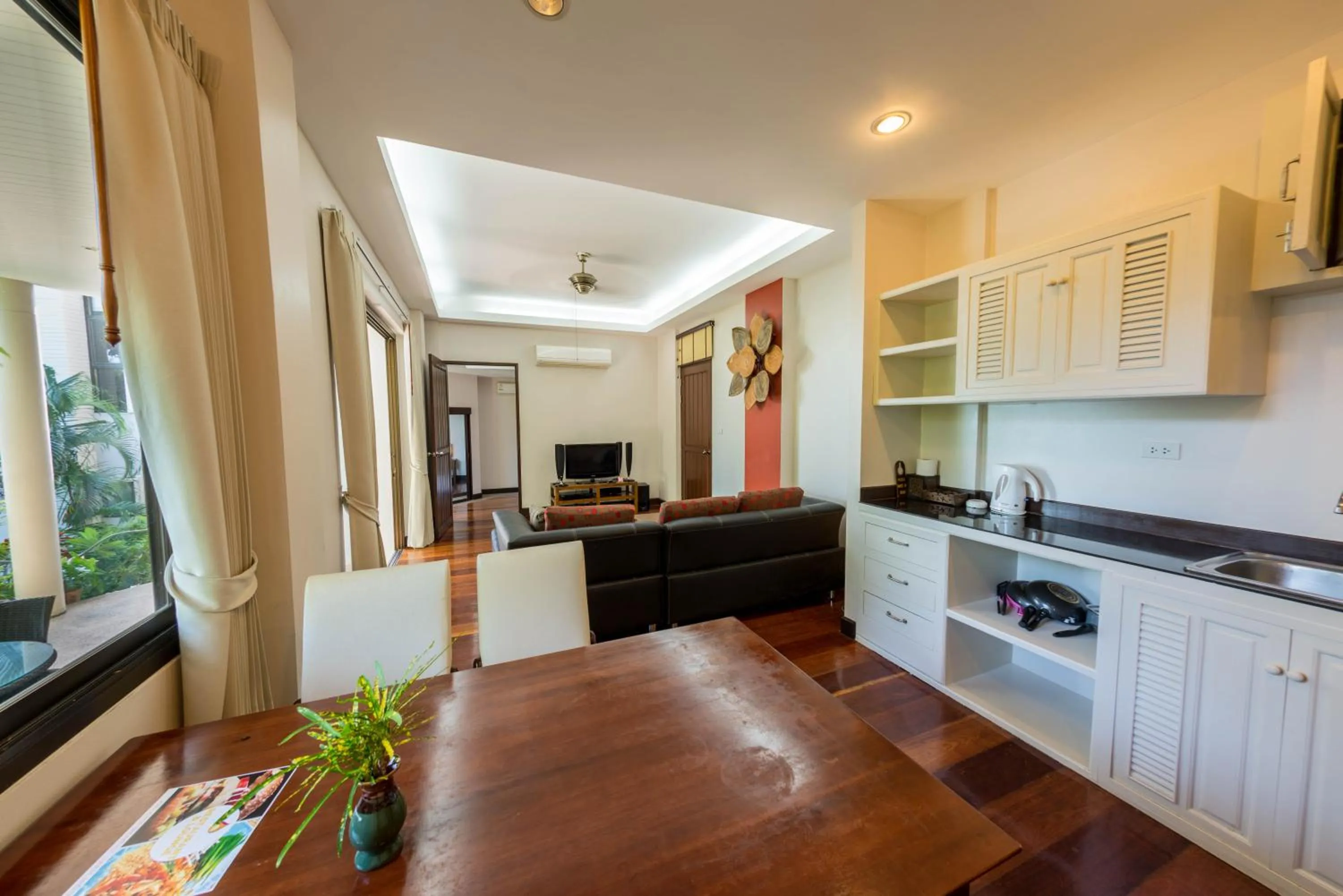 Kitchen or kitchenette in Sunset Hill Boutique Resort Koh Phangan