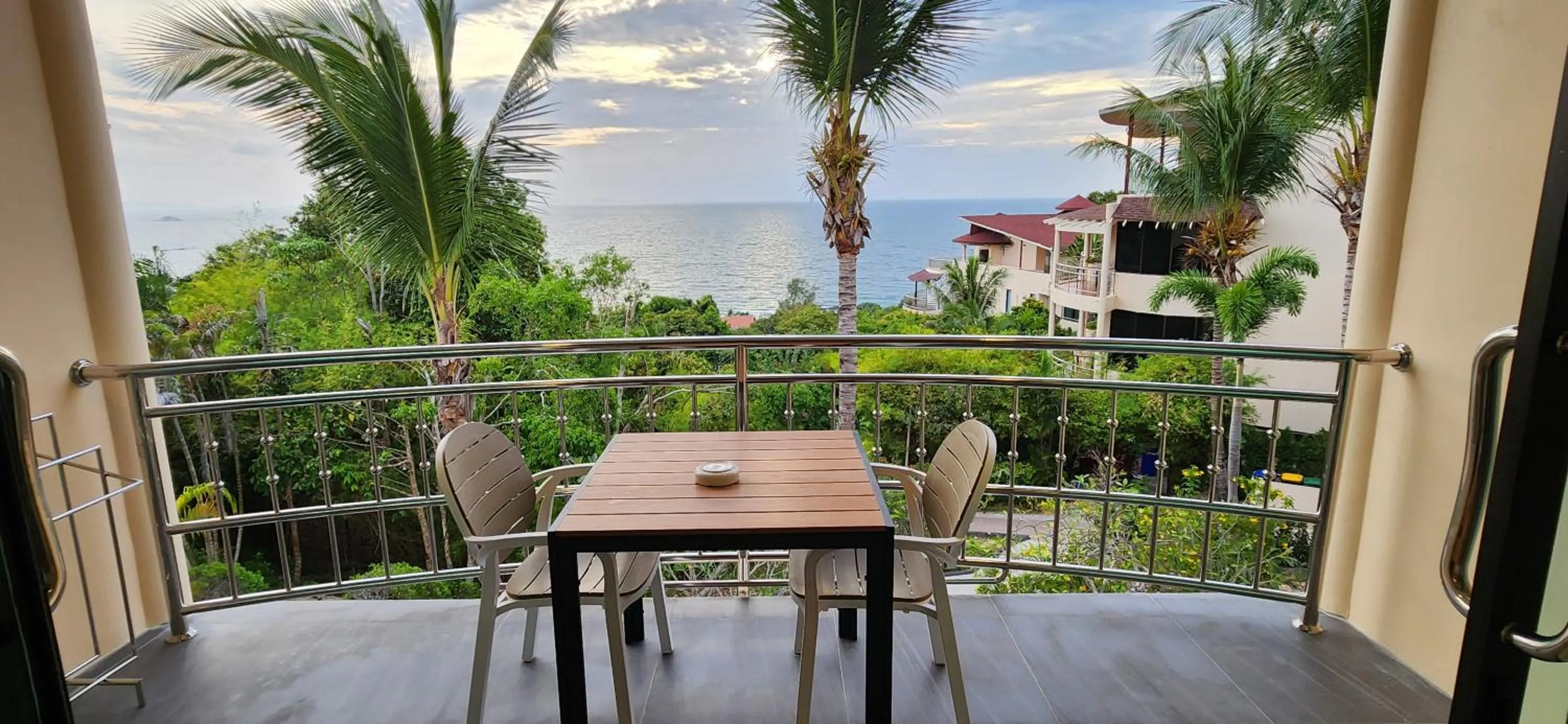 Balcony/Terrace in Sunset Hill Boutique Resort Koh Phangan