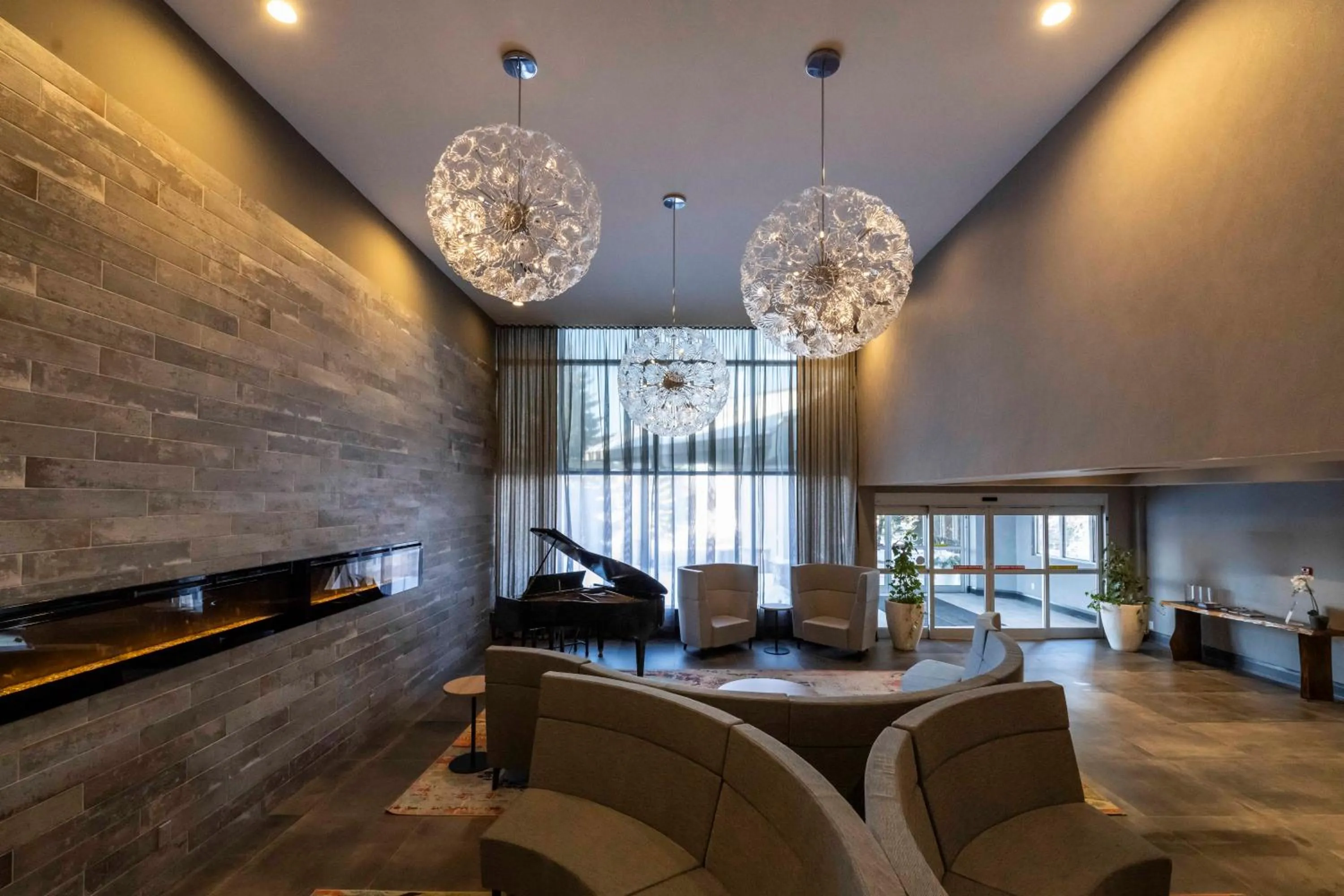 Lobby or reception in Georgian Bay Hotel Trademark Collection by Wyndham