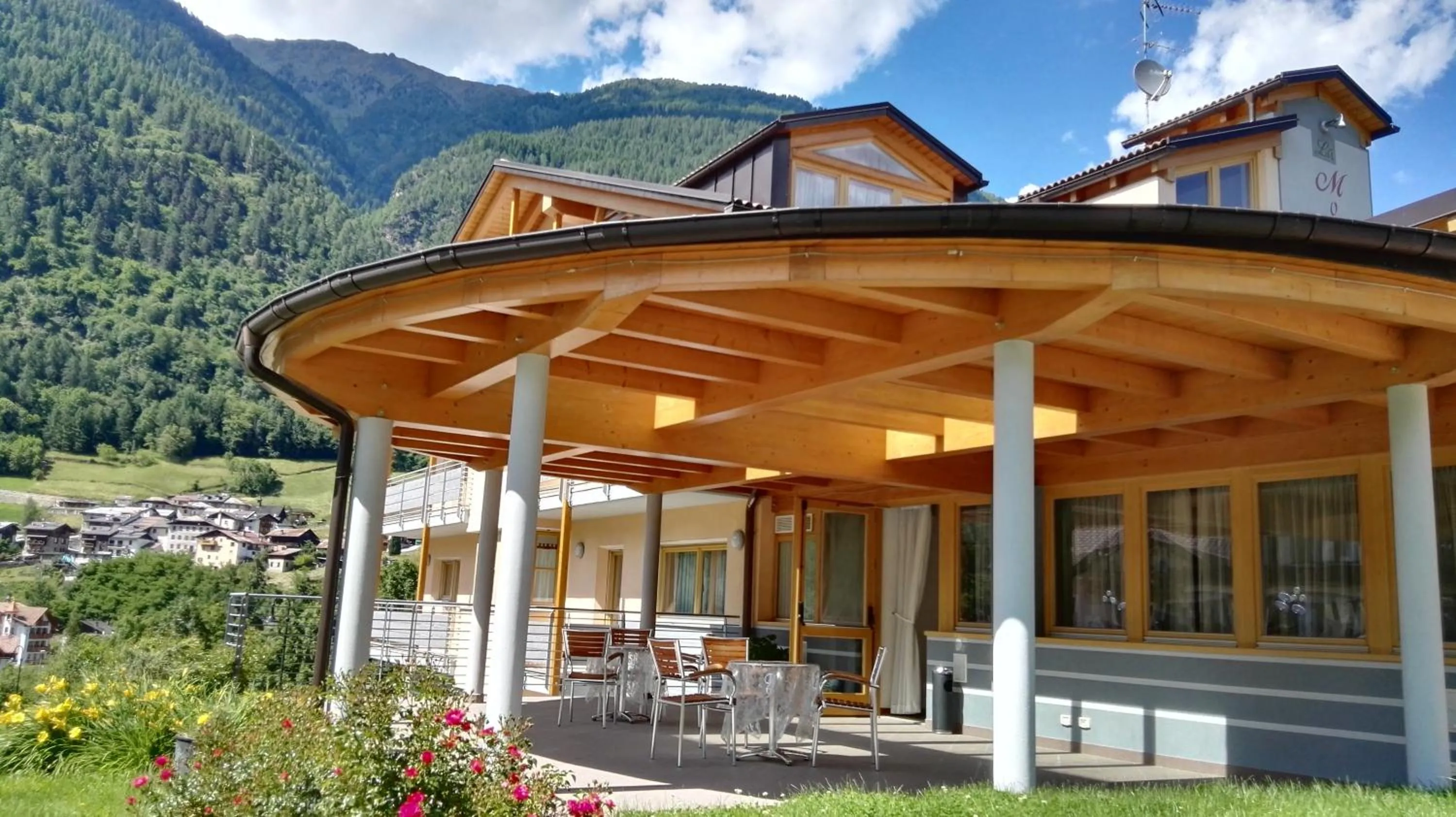 Patio in Residence La Moretina