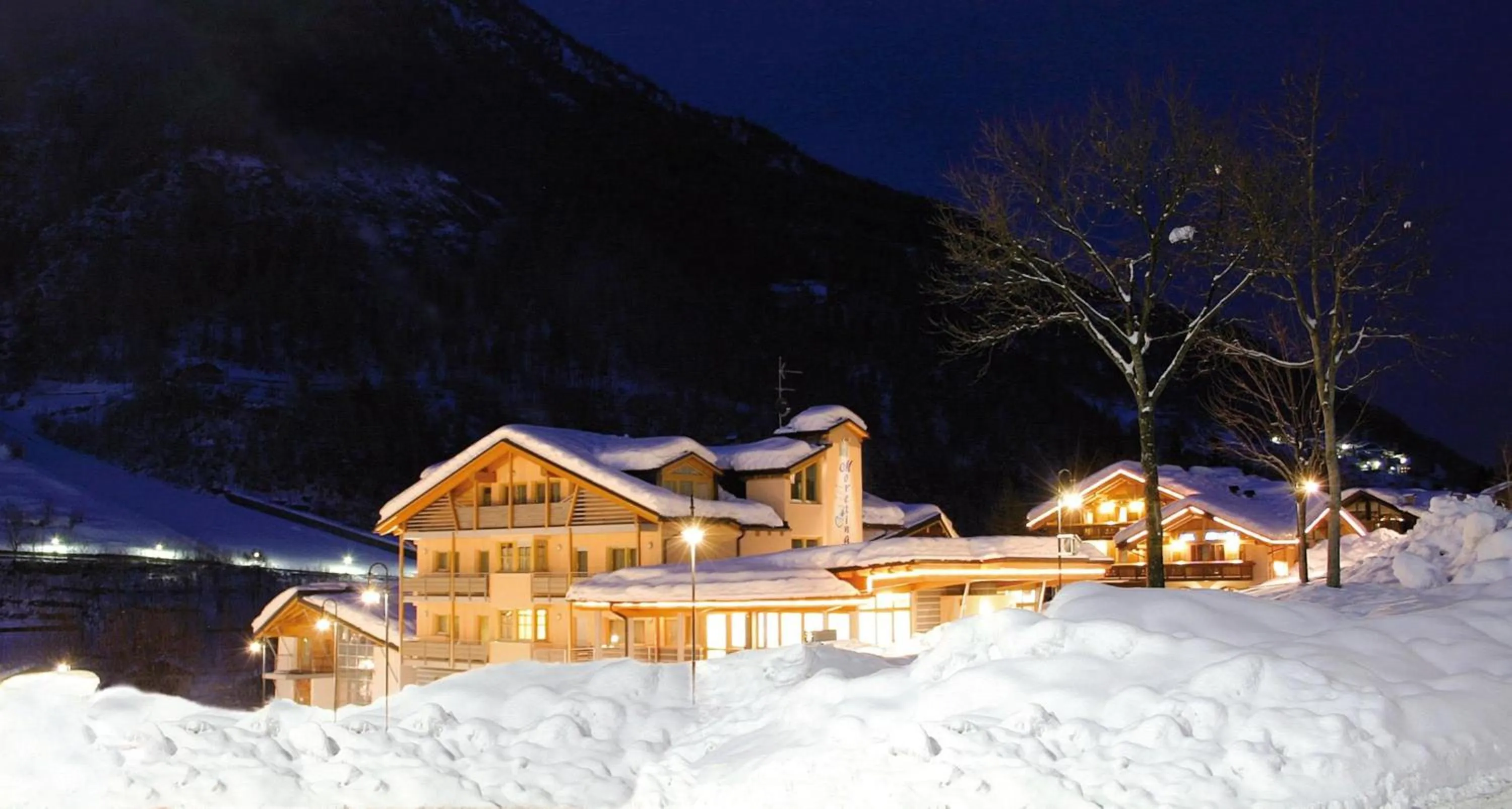 Property building in Residence La Moretina