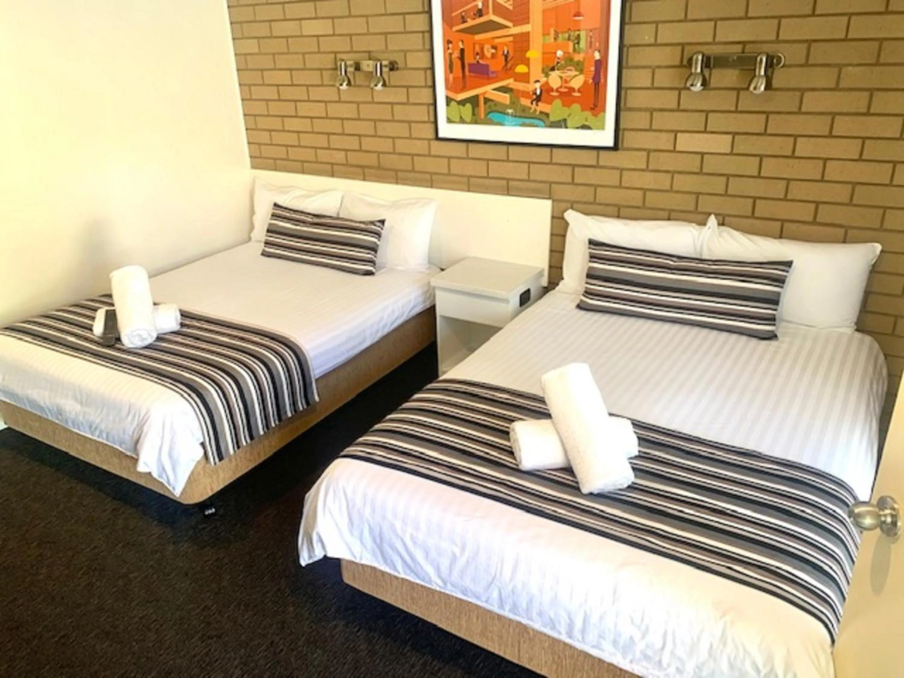 Bed in Albury City Motel