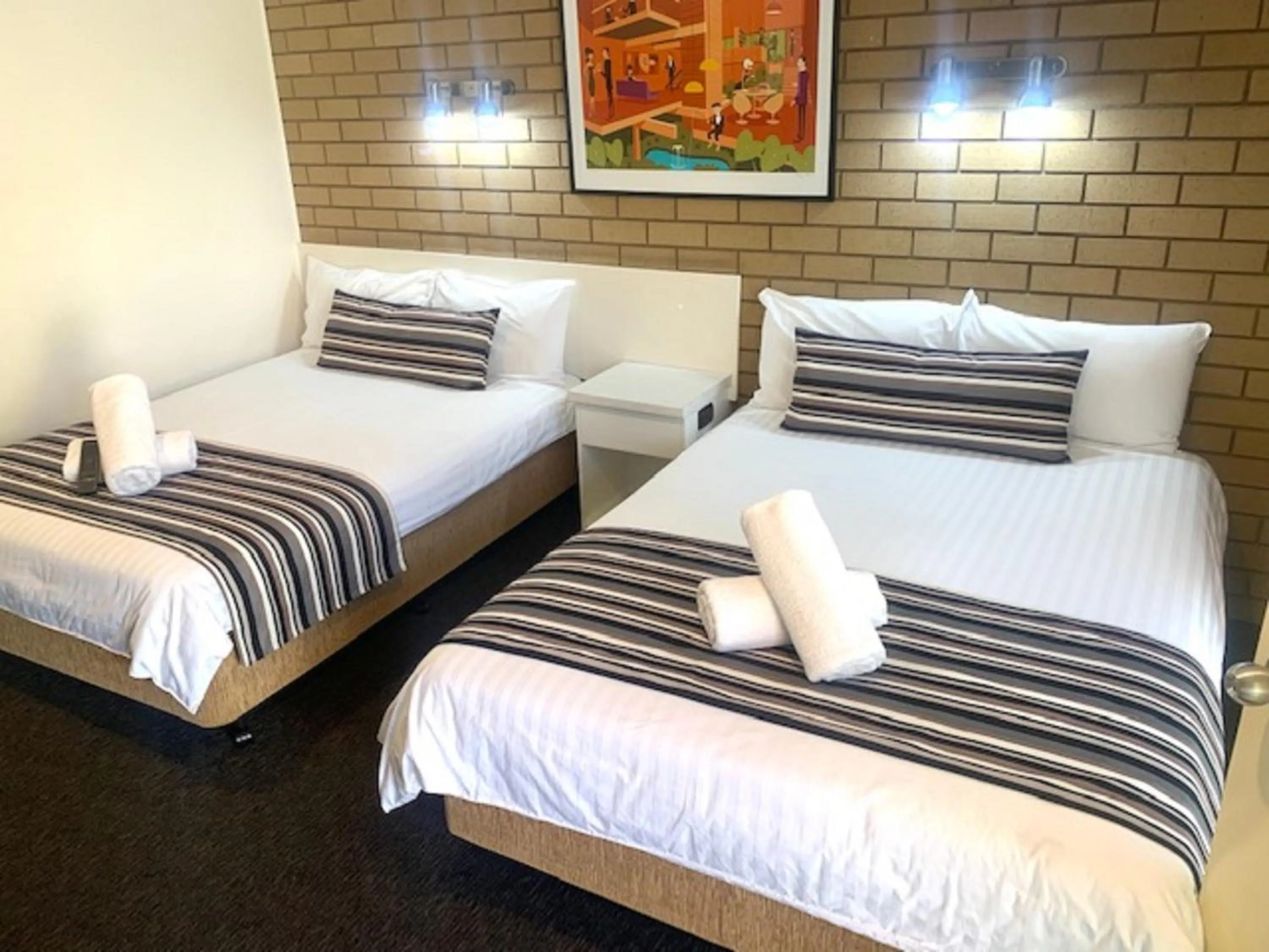 Bed in Albury City Motel