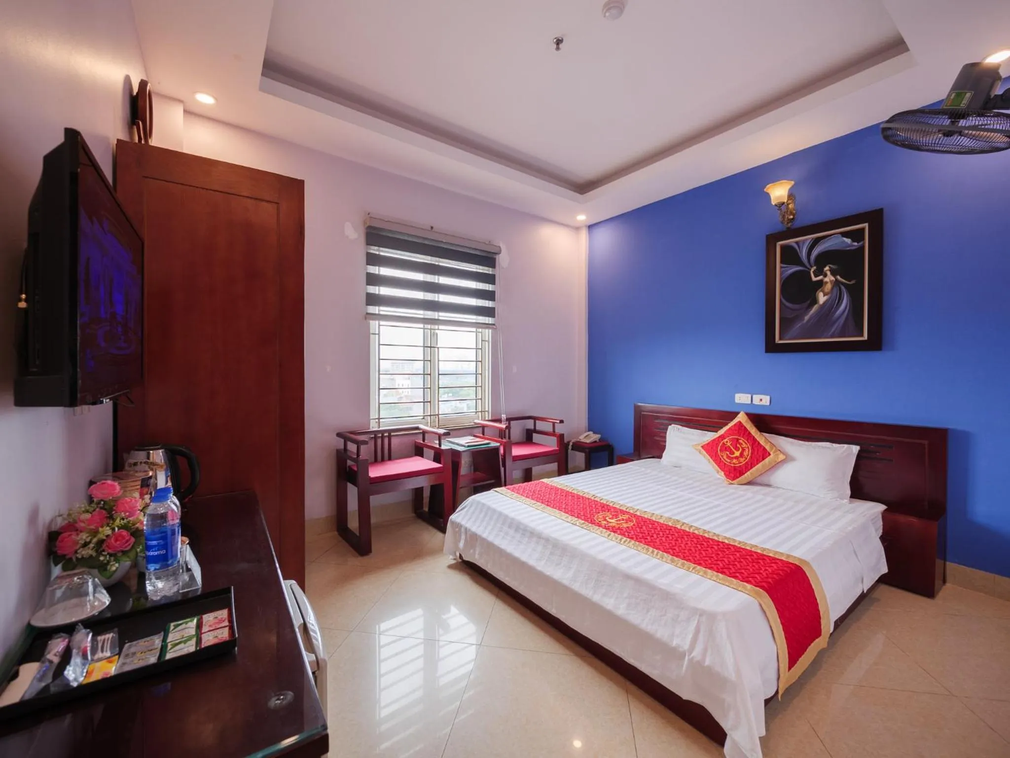 Bedroom in TITANIC HOTEL