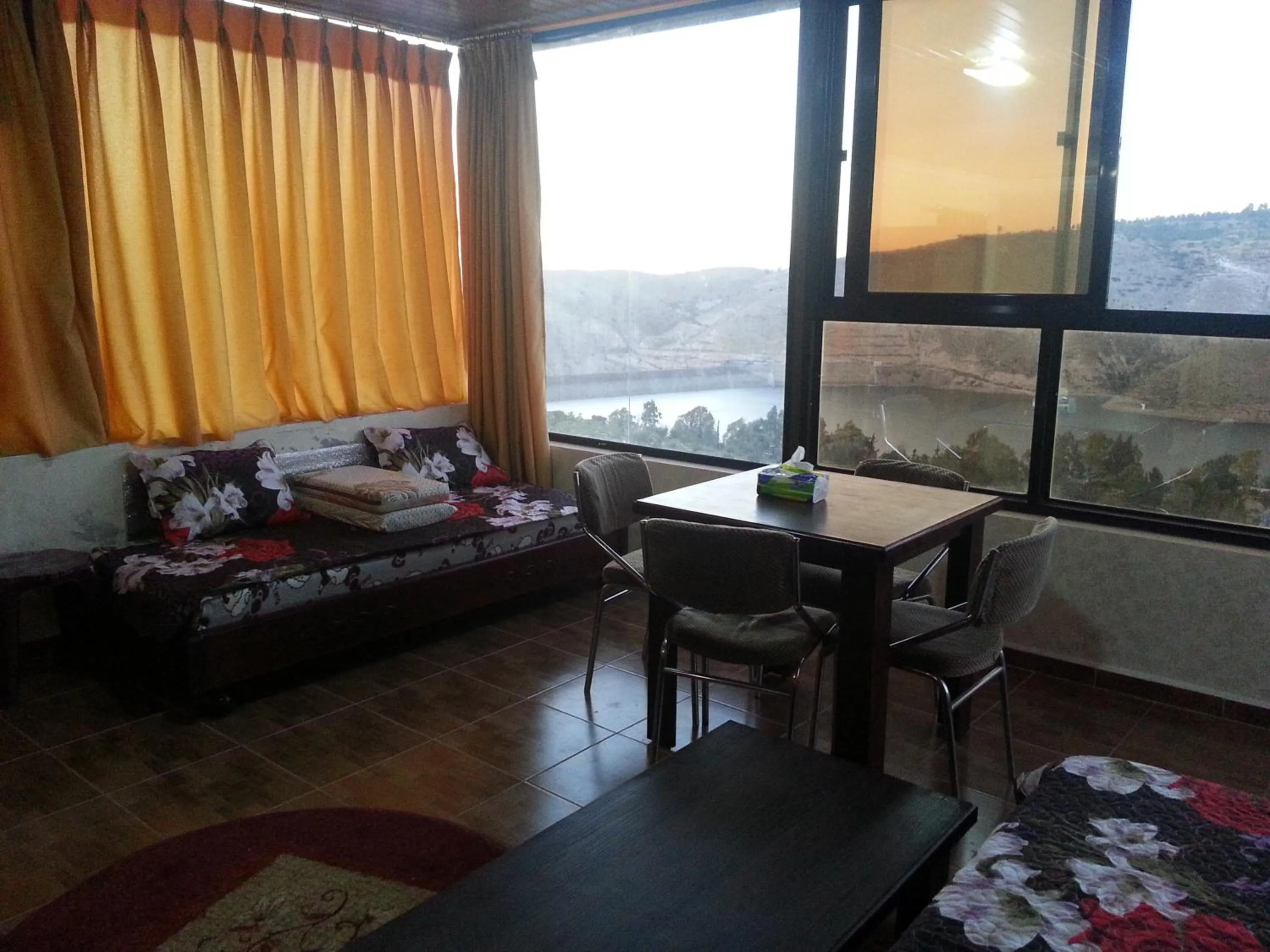 Photo of the whole room in Murshed Motel