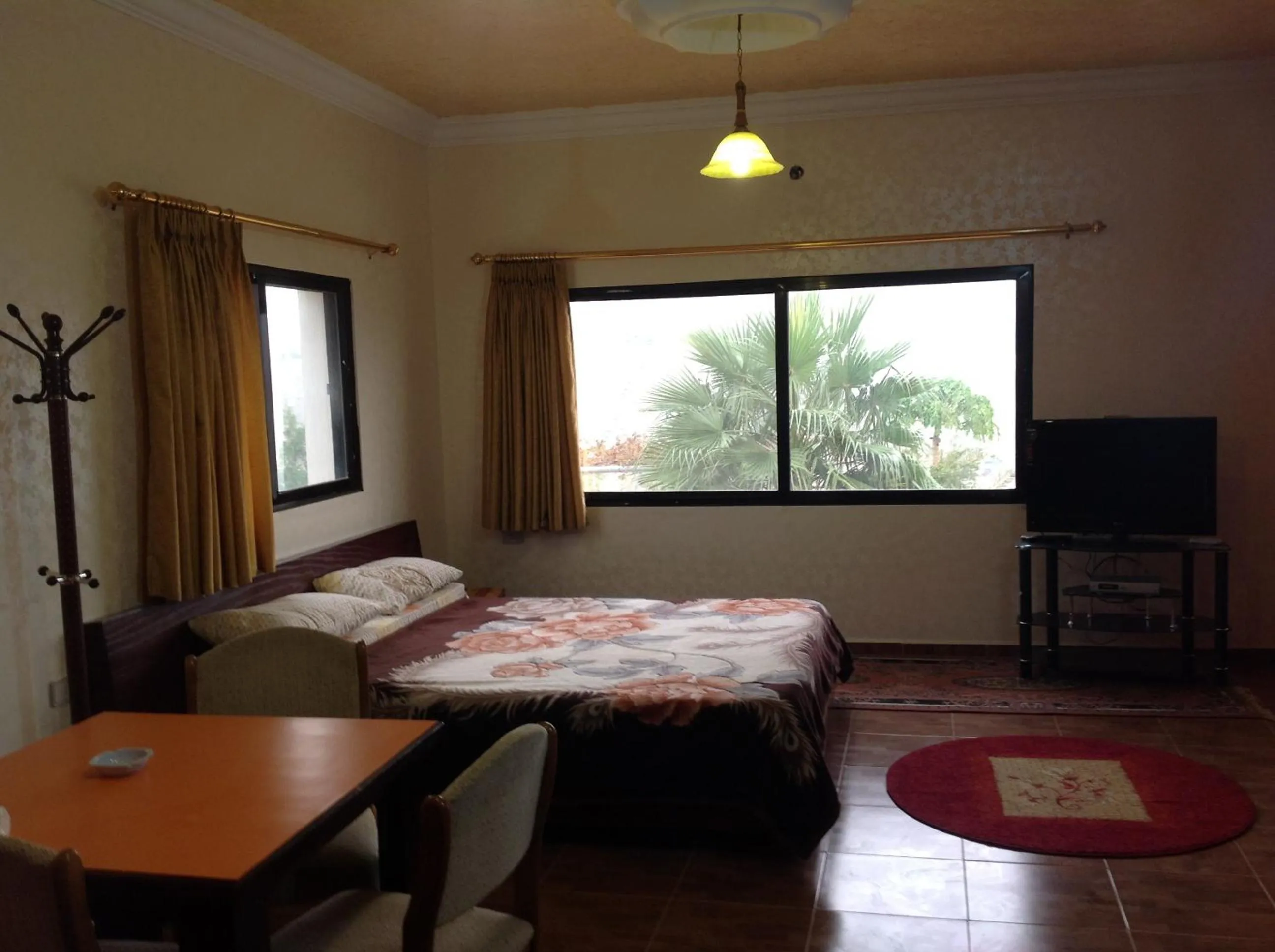 Bed in Murshed Motel