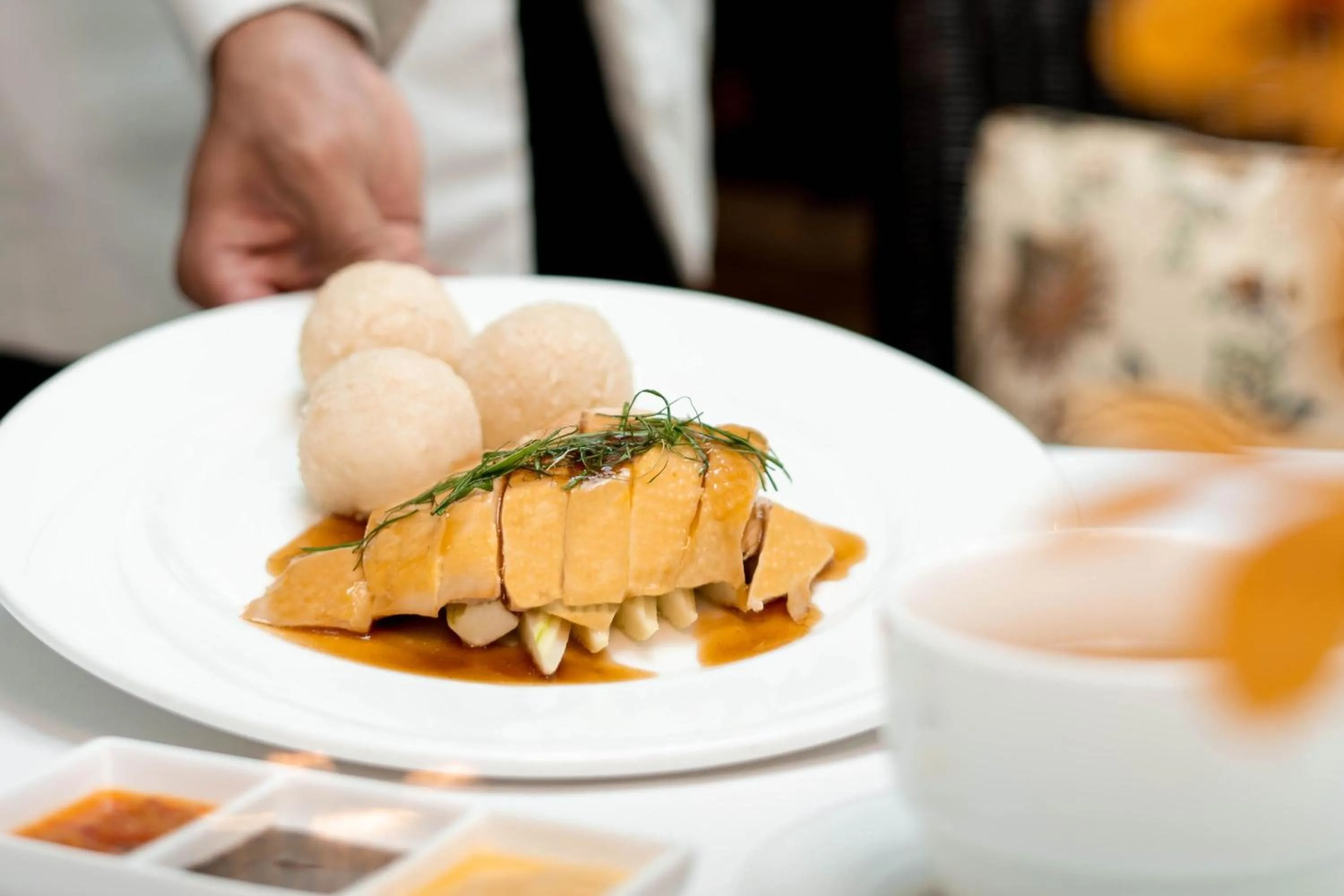 Restaurant/places to eat in The Majestic Hotel Kuala Lumpur, Autograph Collection