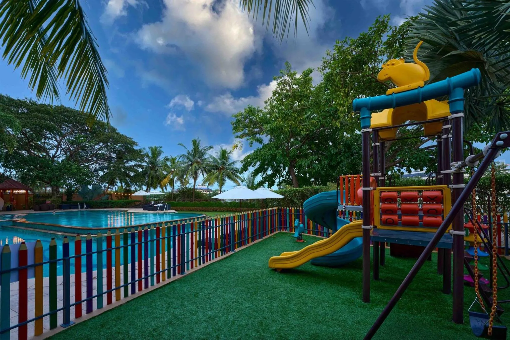 Fitness centre/facilities in Crowne Plaza Kochi by IHG