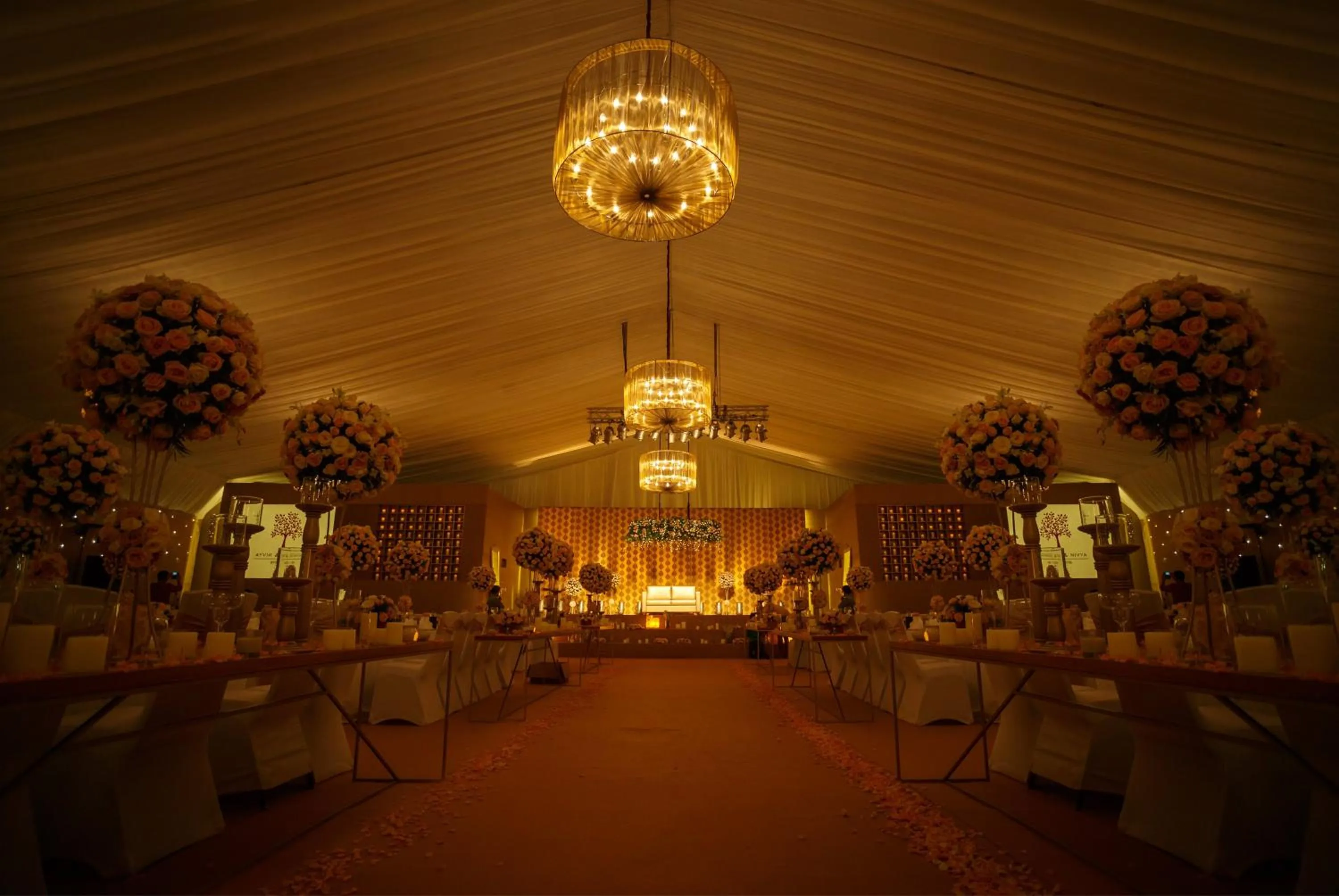 Meeting/conference room in Crowne Plaza Kochi by IHG