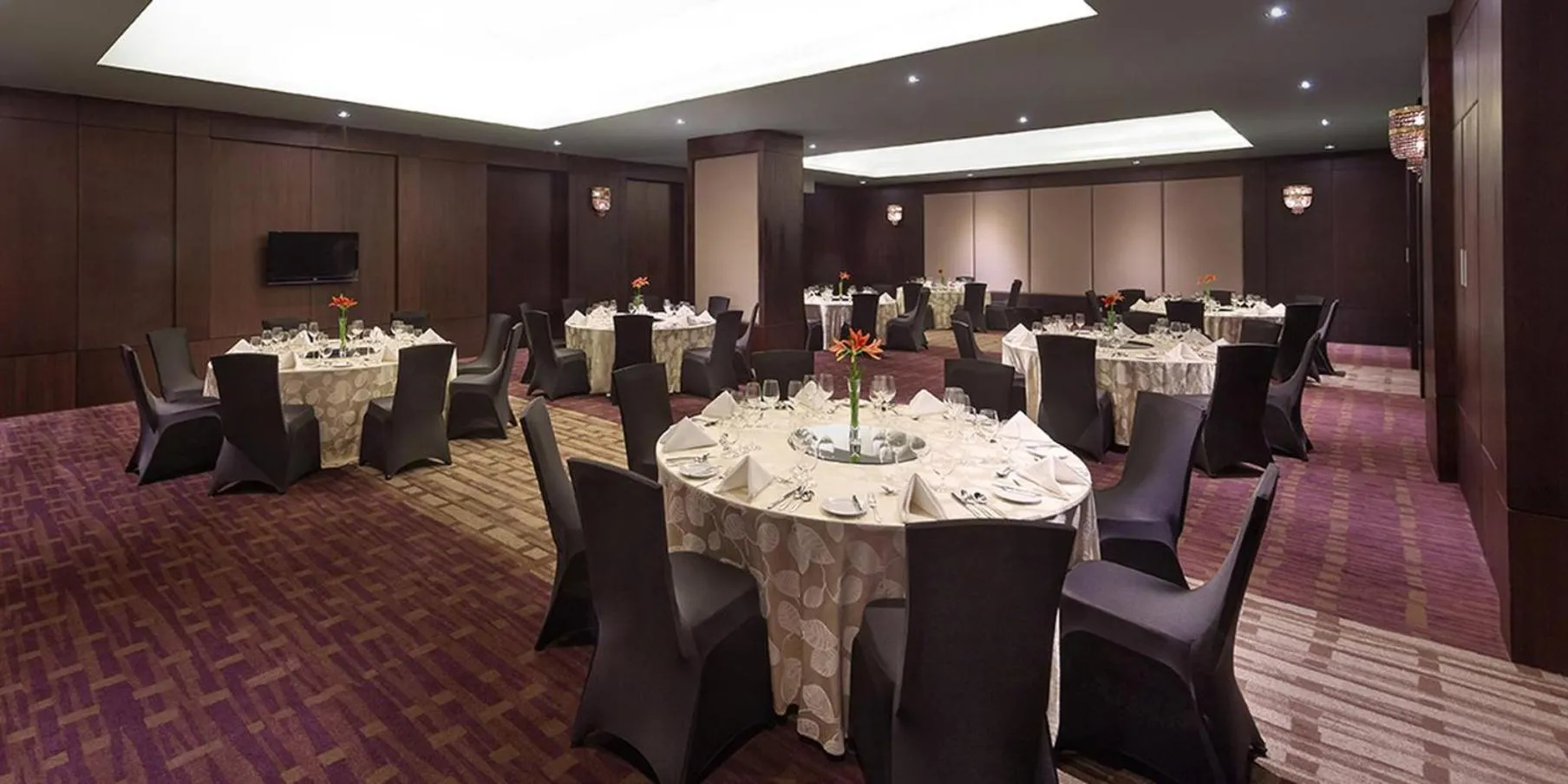 Banquet/Function facilities in Crowne Plaza Kochi by IHG