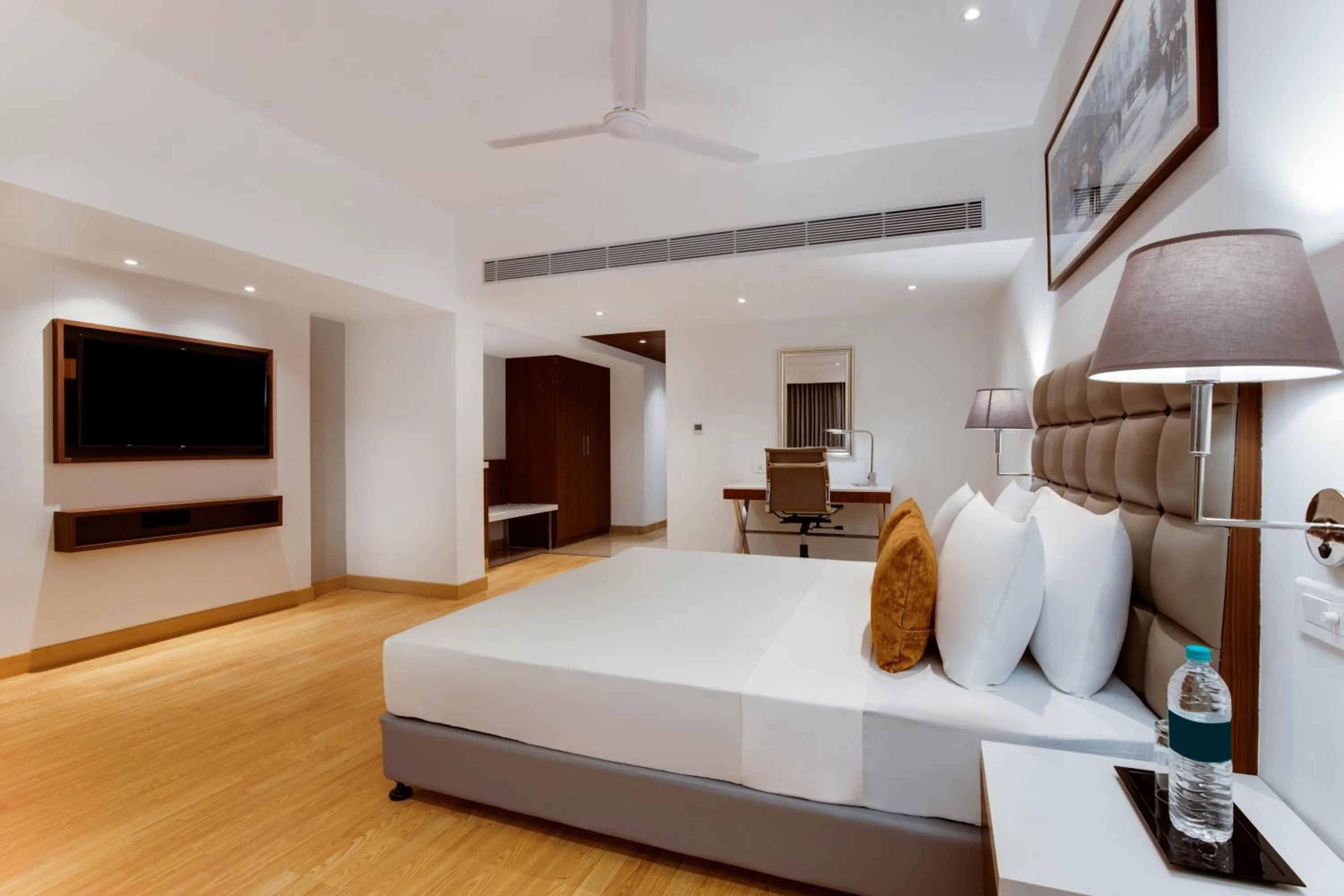 Bed in Hotel Aketa Rajpur Road Dehradun, Dehradun