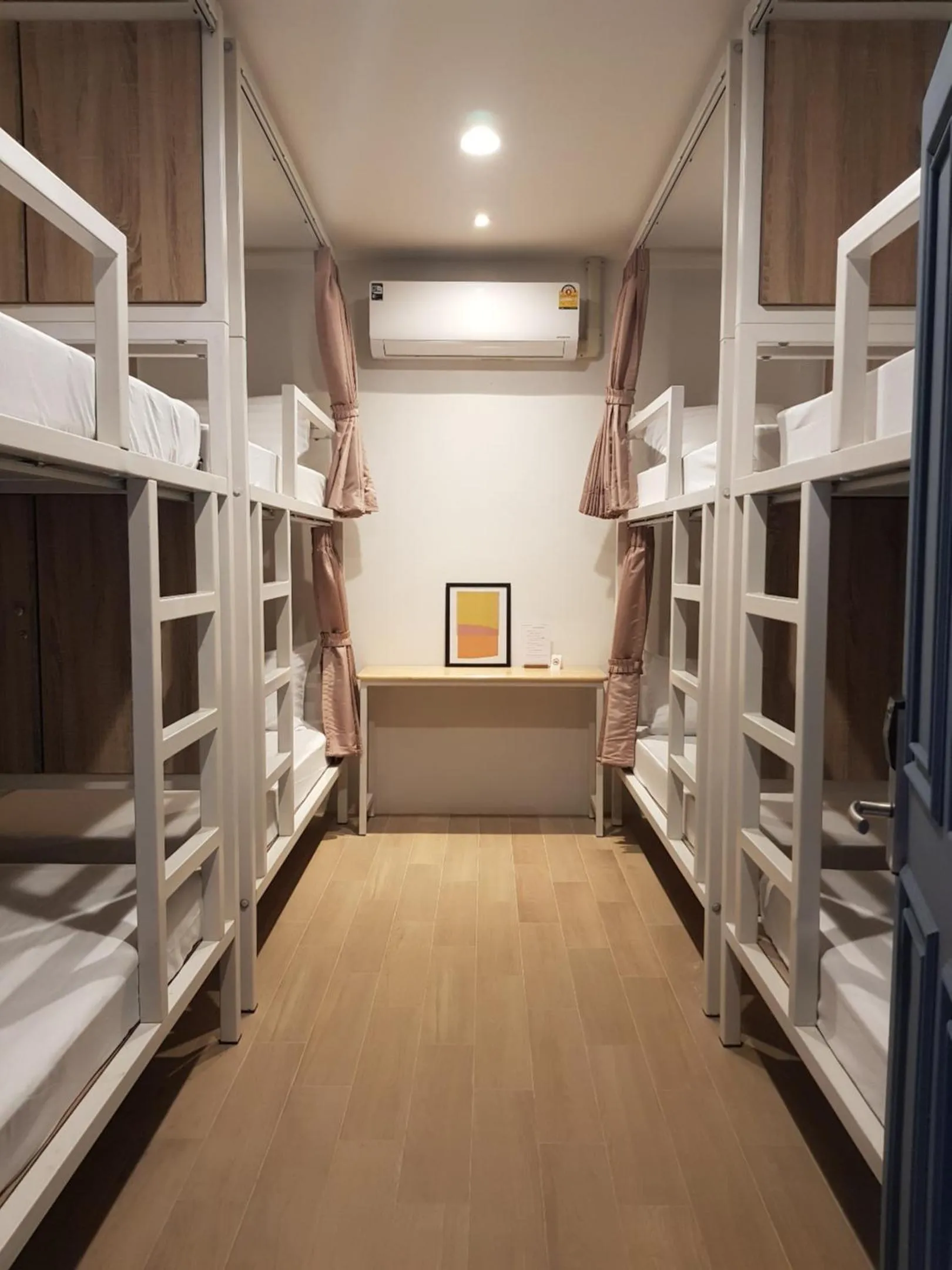 Bed in A Day inn Ranong Hostel