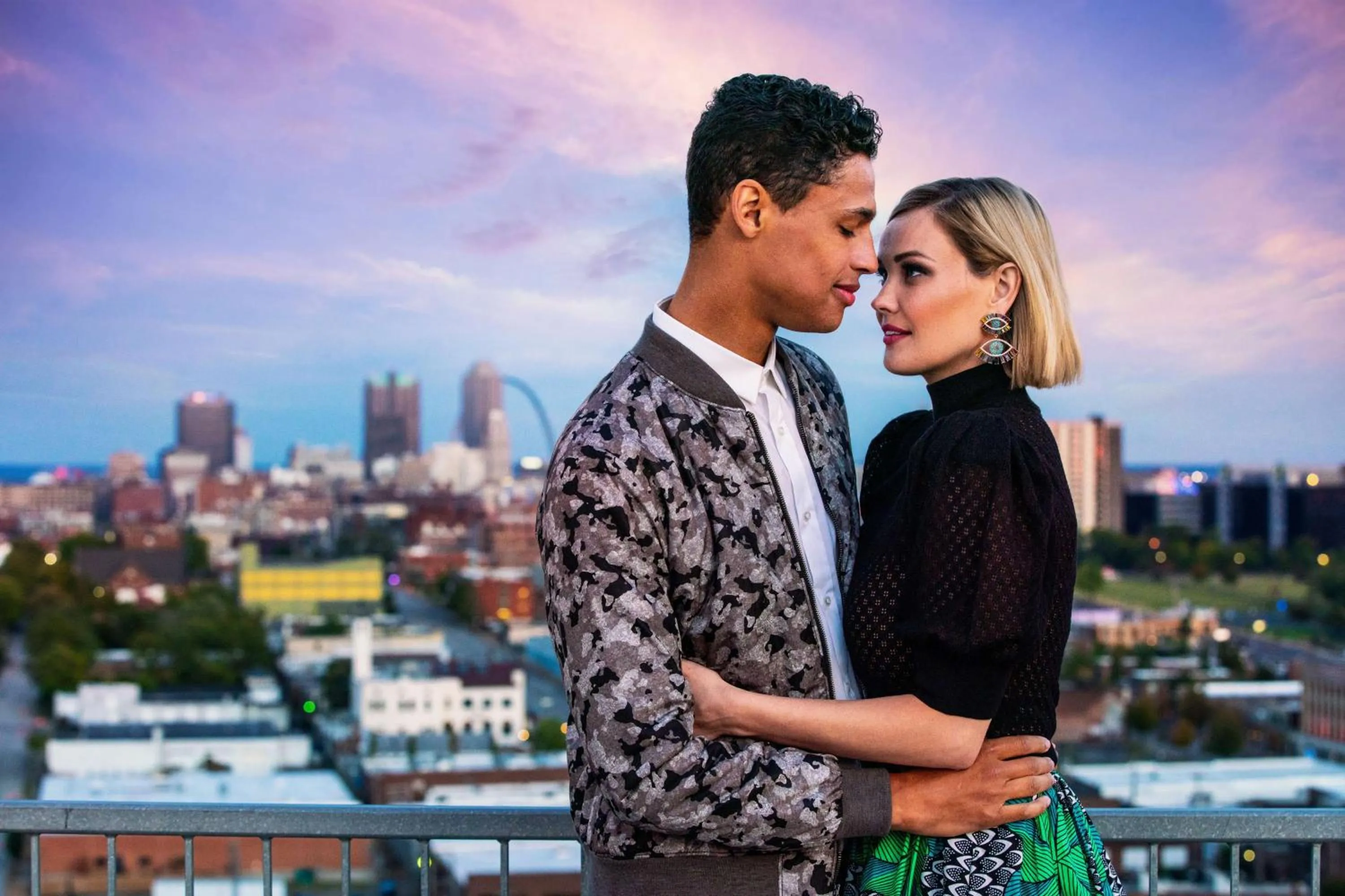 Lounge or bar in Angad Arts Hotel St Louis, Tapestry Collection by Hilton