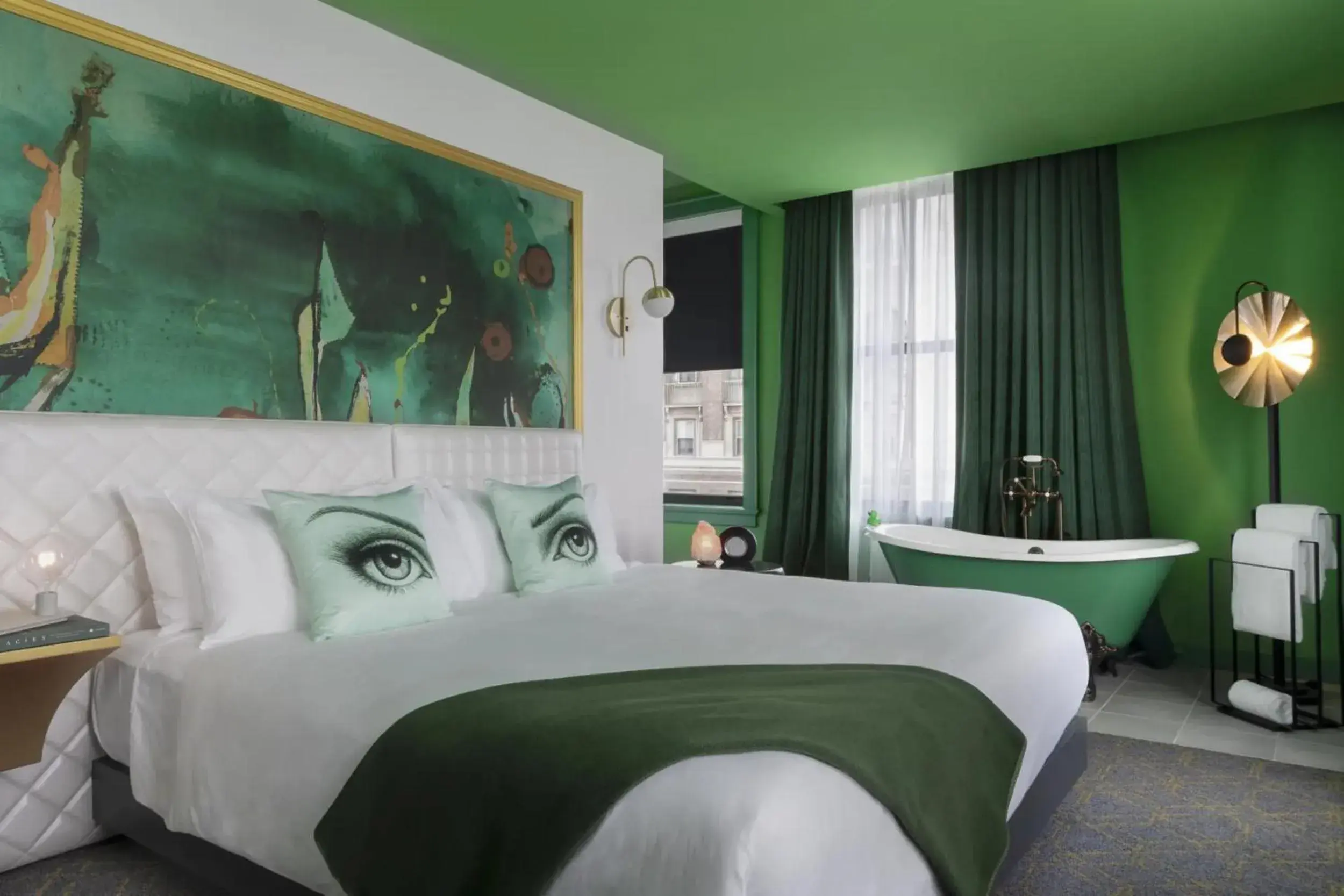 Corner King Room with Clawfoot Tub in Angad Arts Hotel St Louis, Tapestry Collection by Hilton Corner King Room with Clawfoot Tub in Angad Arts Hotel St Louis, Tapestry Collection by Hilton