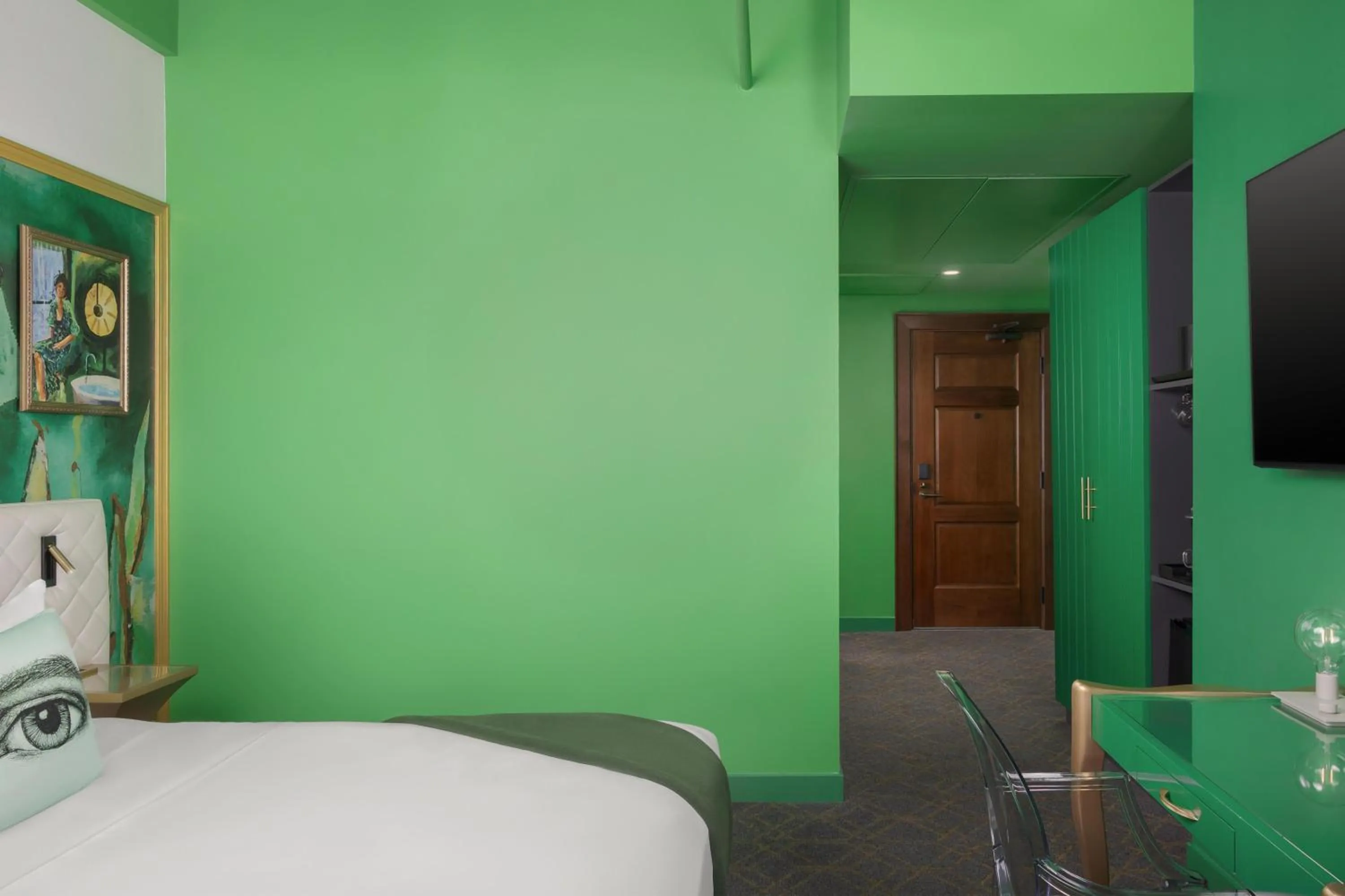 Bed in Angad Arts Hotel St Louis, Tapestry Collection by Hilton