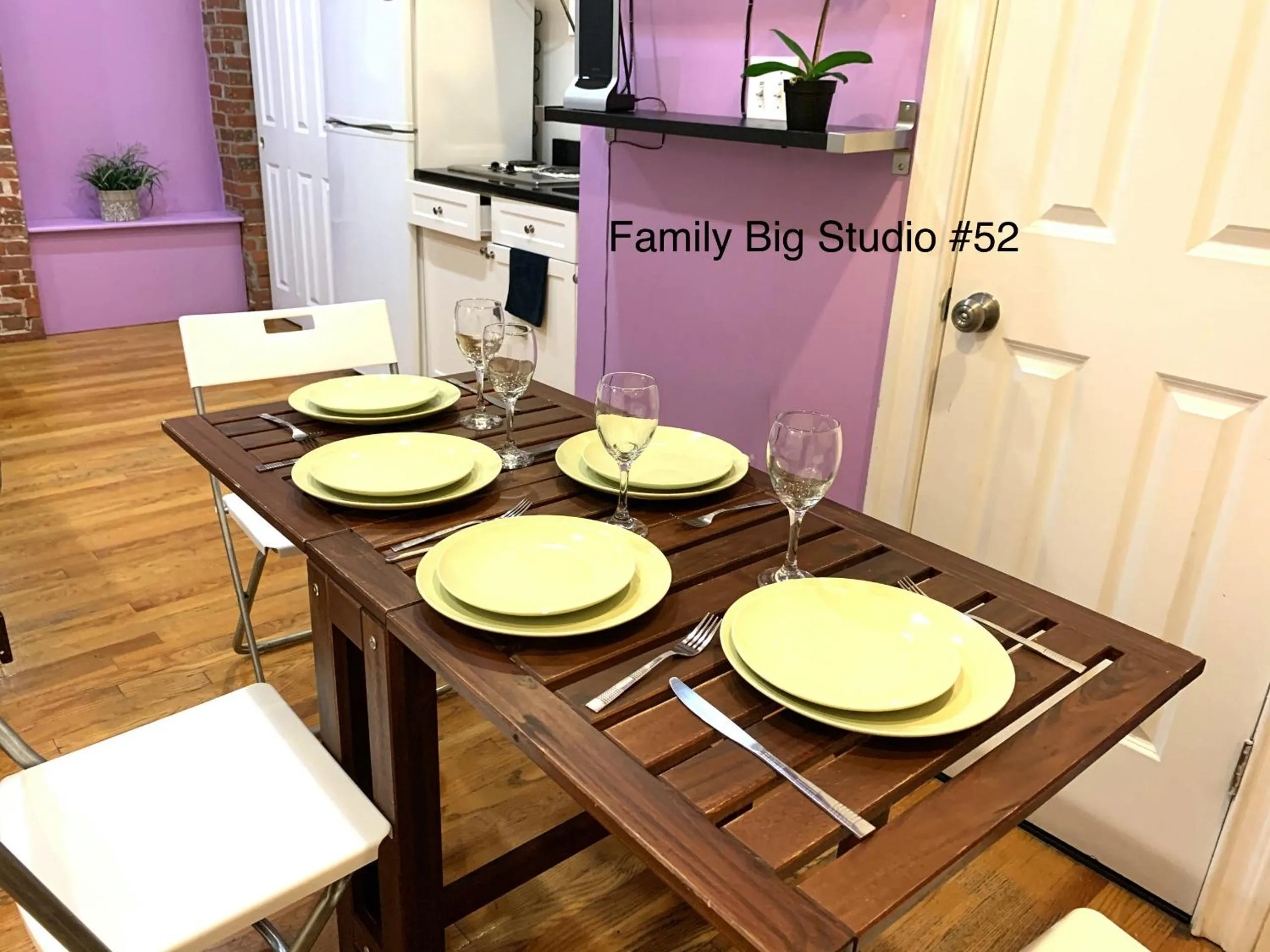 Decorative detail in NYC Empire Apartments