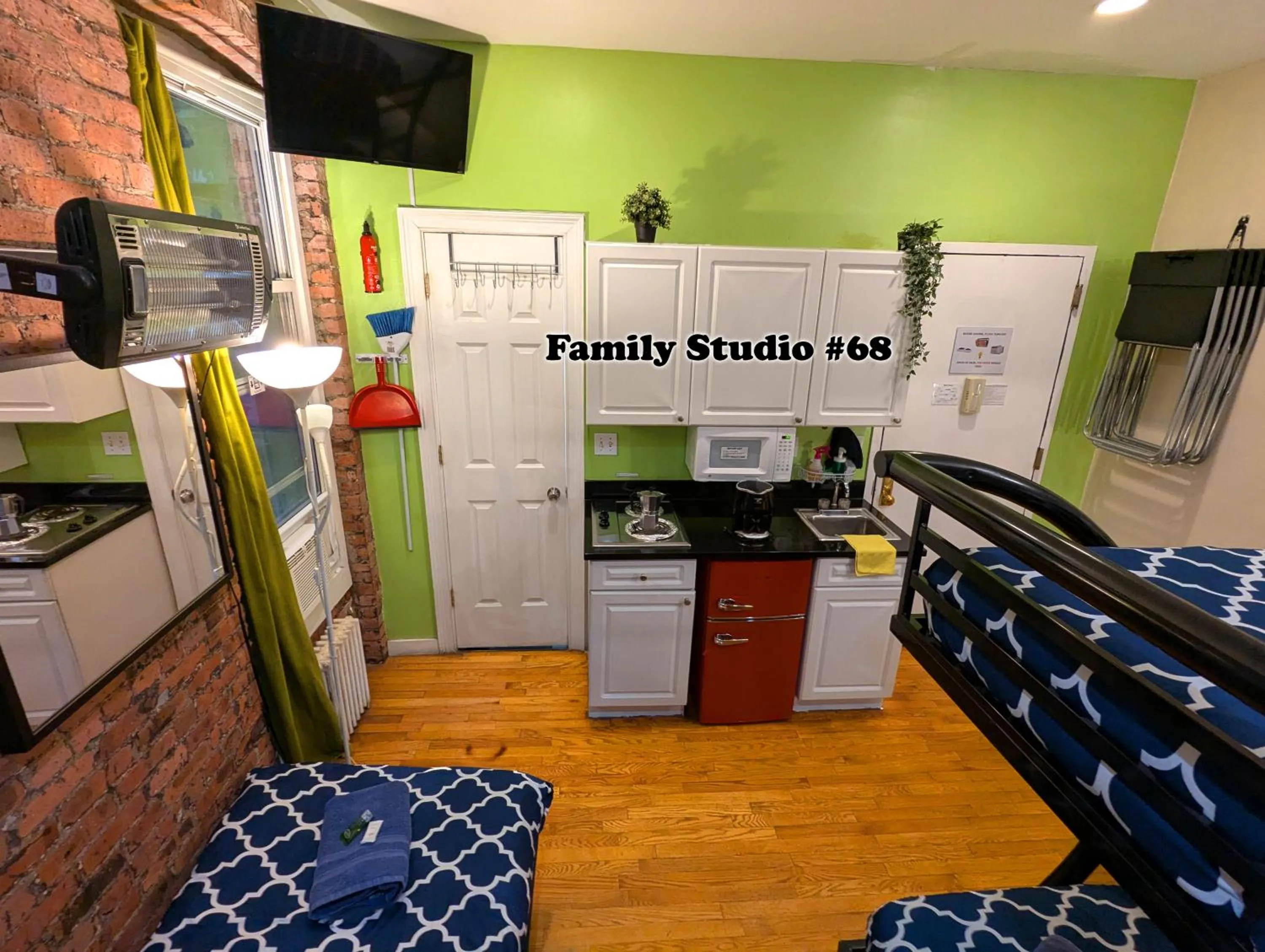 TV and multimedia in NYC Empire Apartments