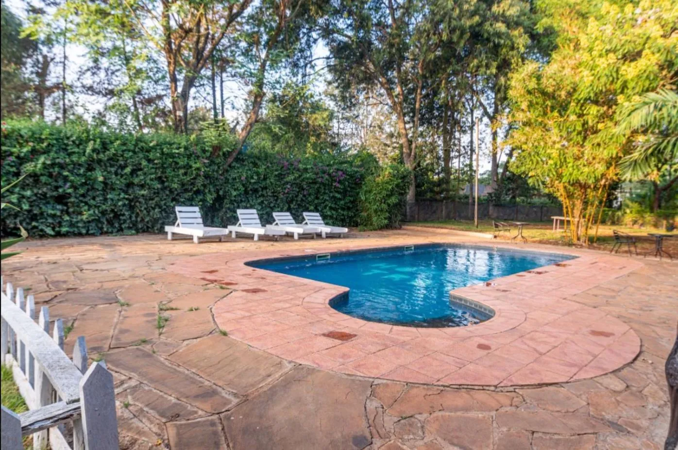 Swimming pool in Hotel Troy