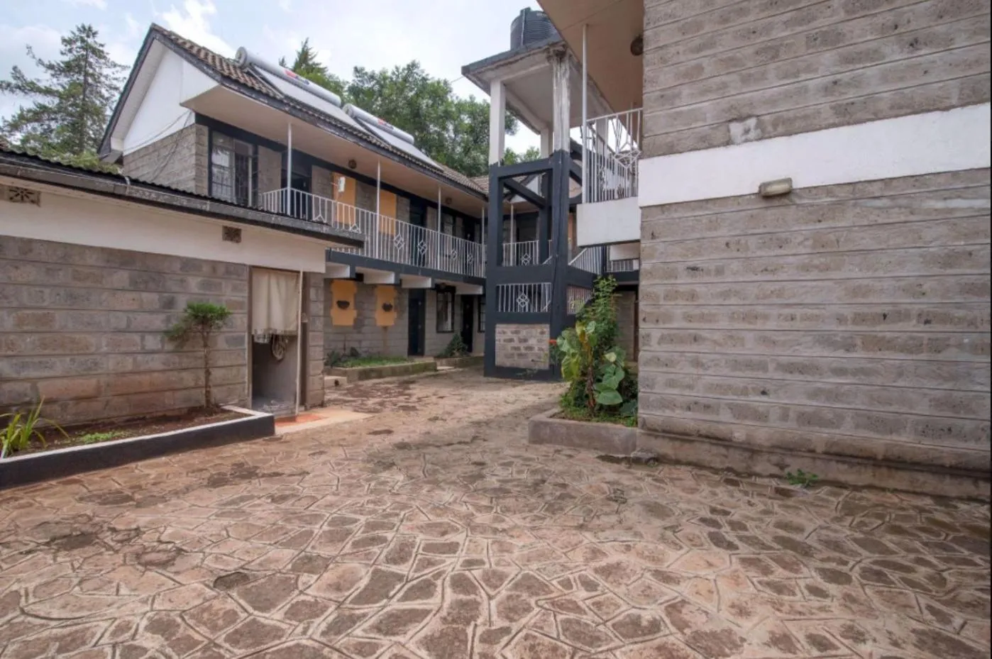 Property building in Hotel Troy