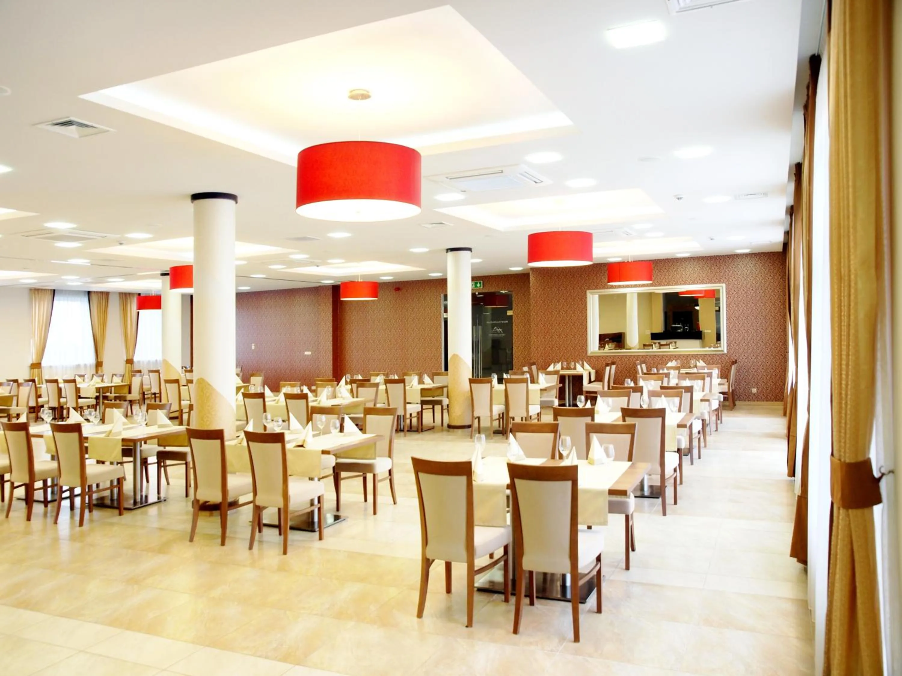 Banquet/Function facilities in Hotel Austeria Conference & Spa