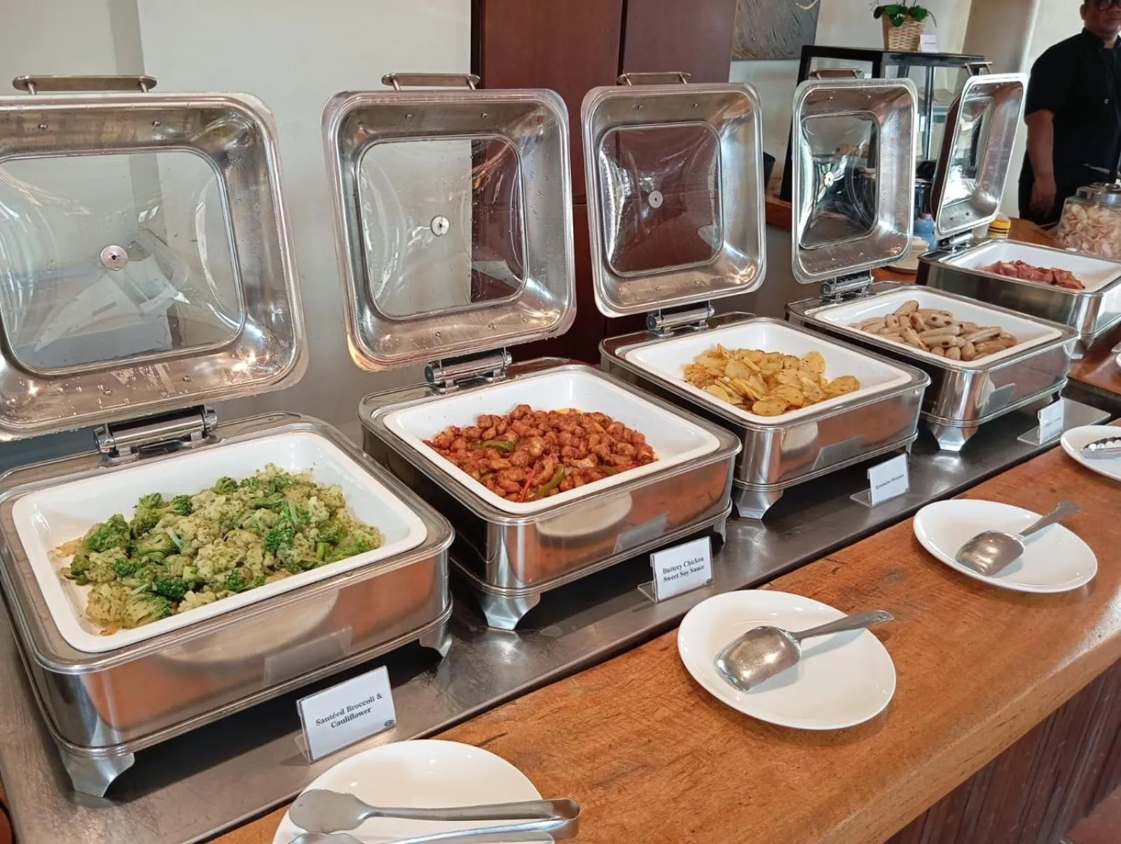 Breakfast in Kuta Town House Apartments