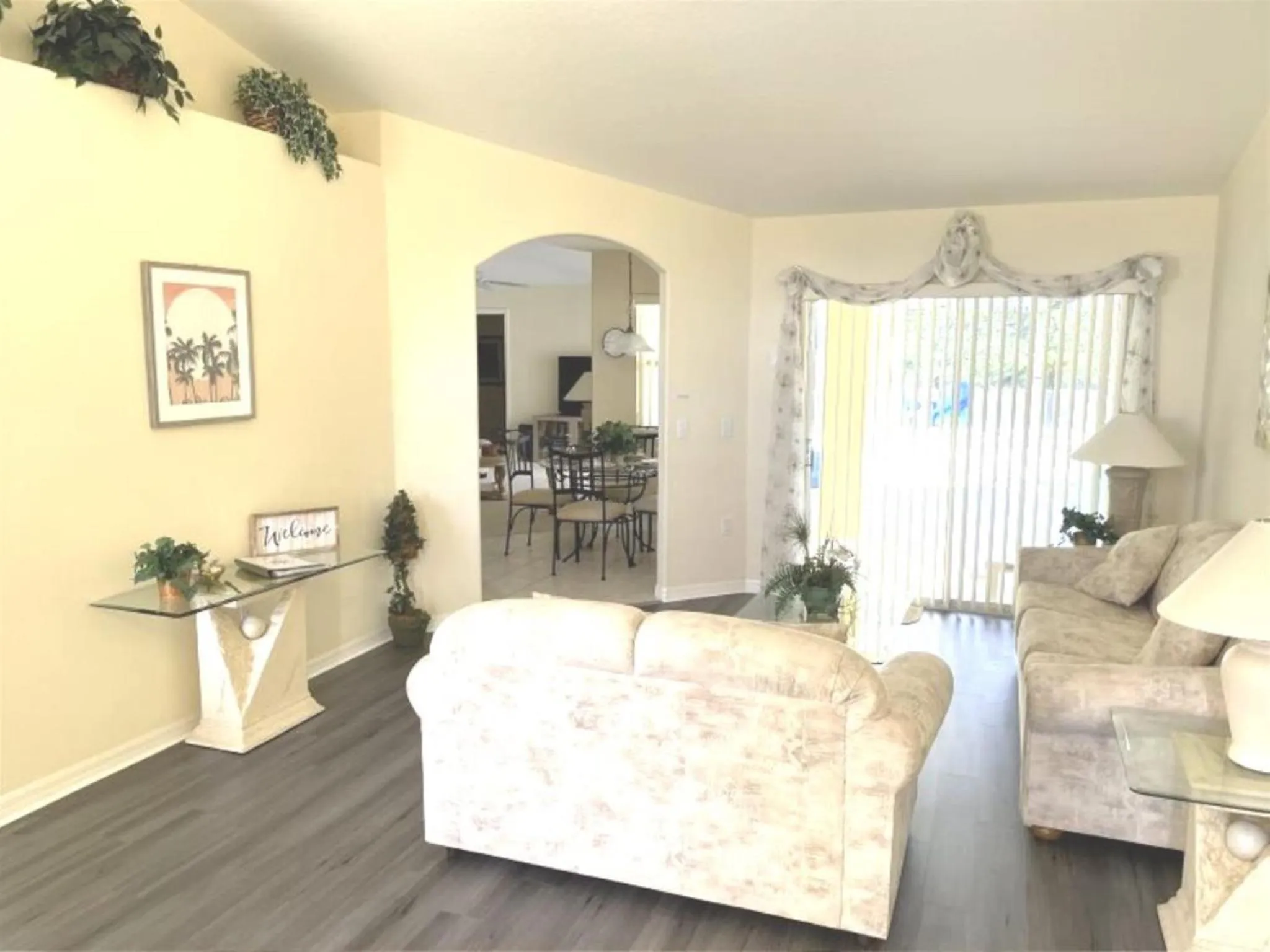 Living room in Private Pool Homes