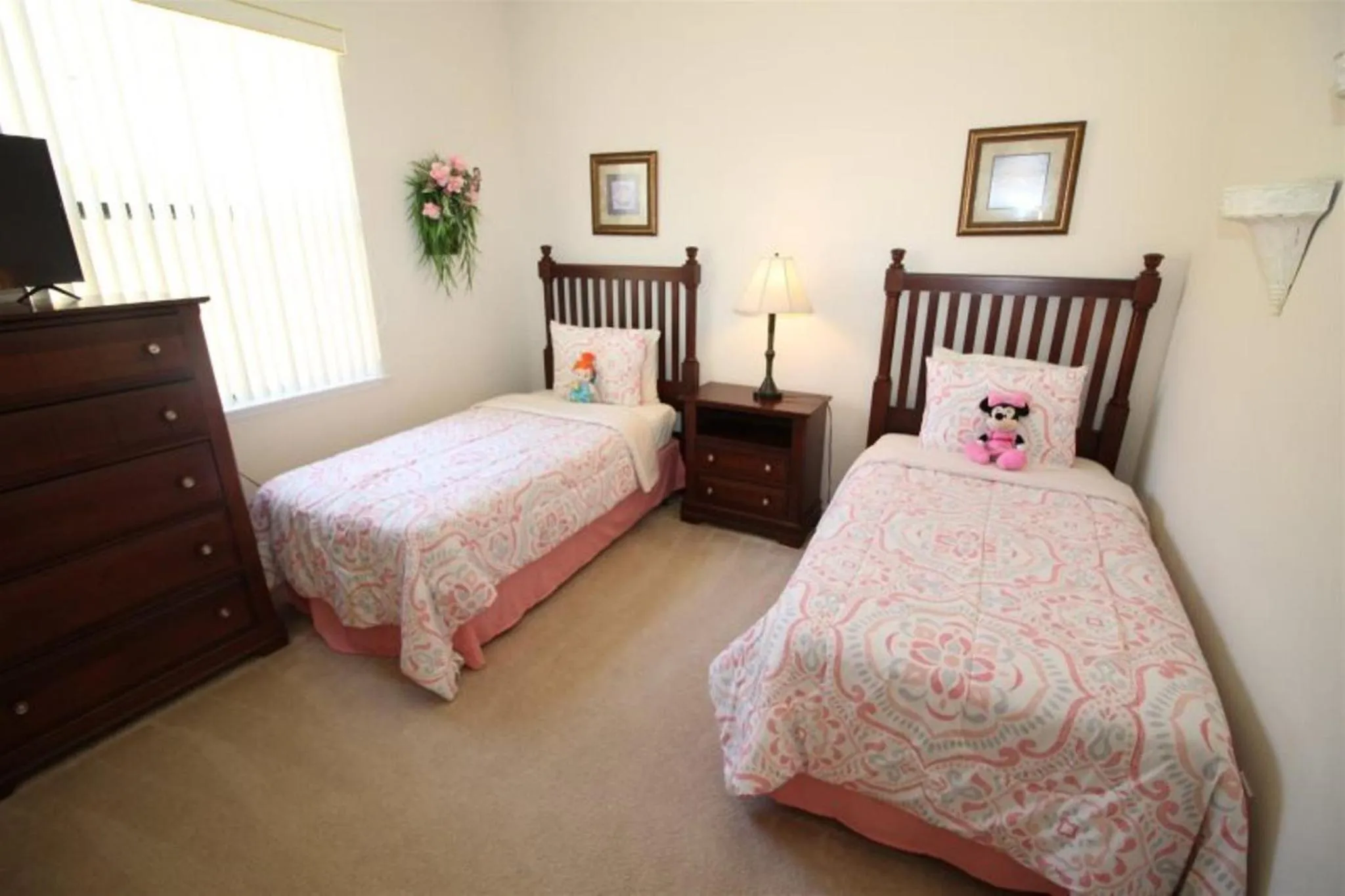 Bedroom, Bed in Private Pool Homes