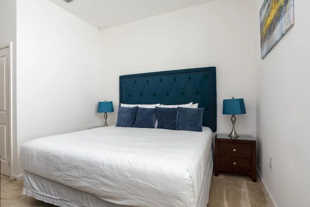 Bedroom, Bed in Private Pool Homes