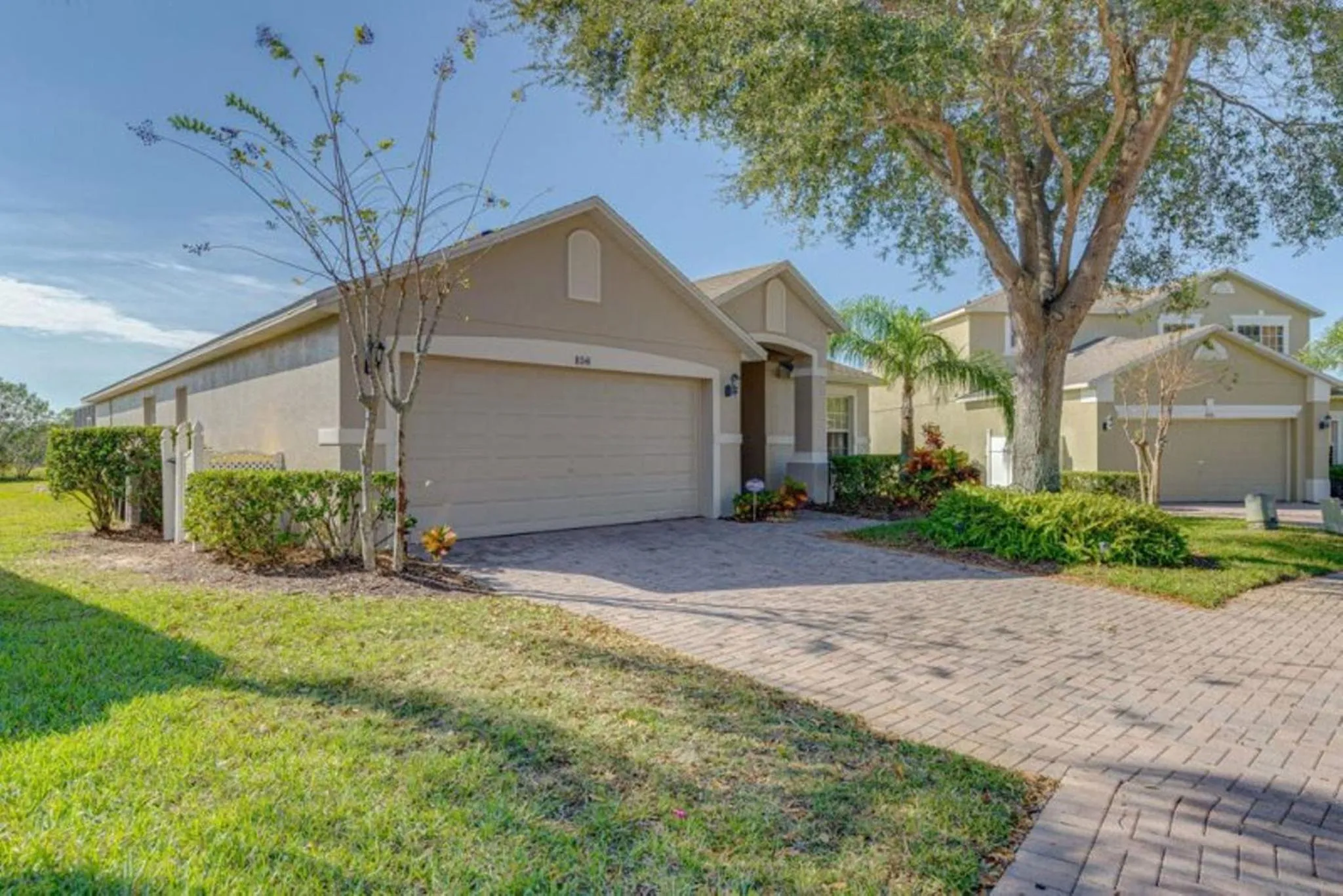 Property building in Private Pool Homes