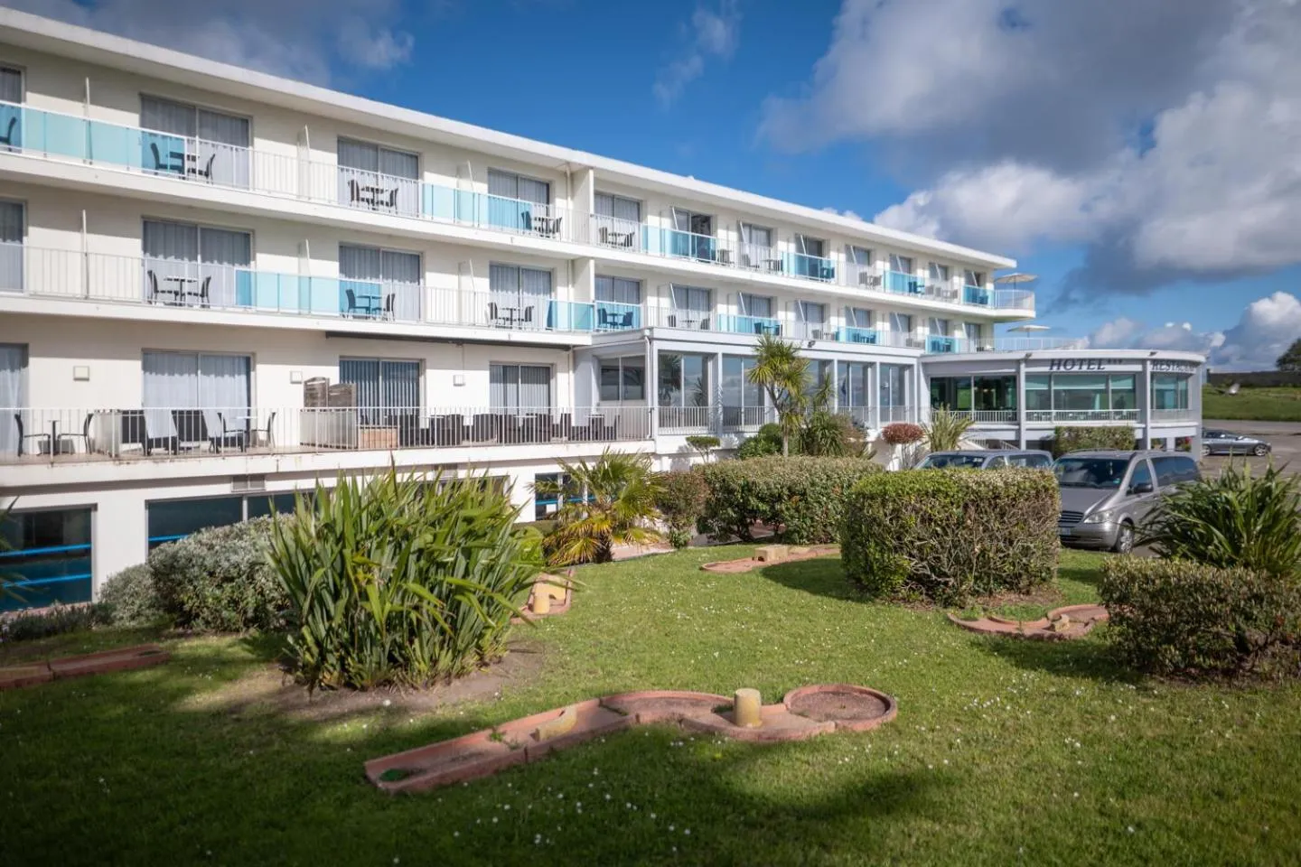 Facade/entrance in Hotel Europa