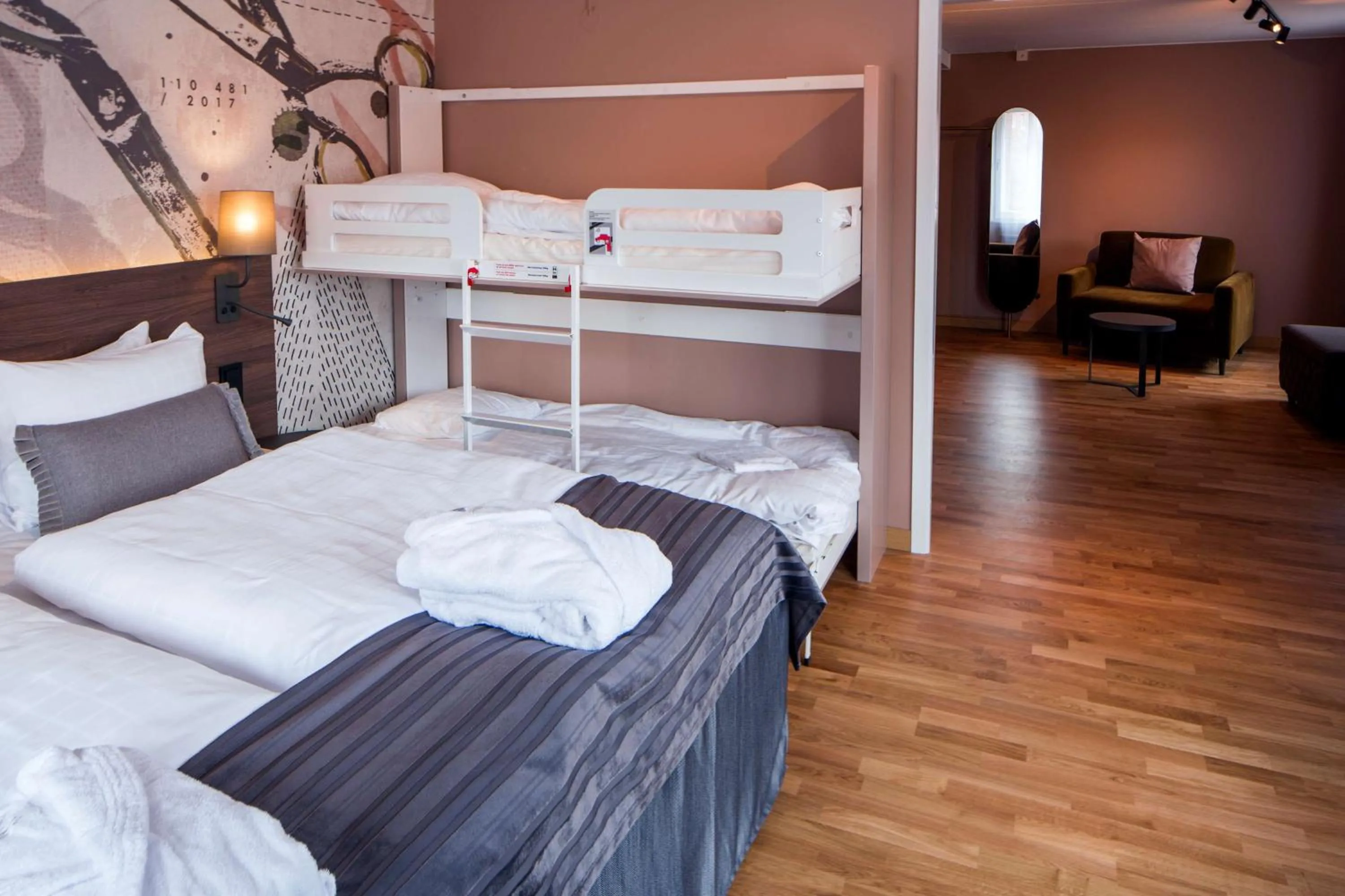 Bedroom, Bed in Scandic Plaza Borås