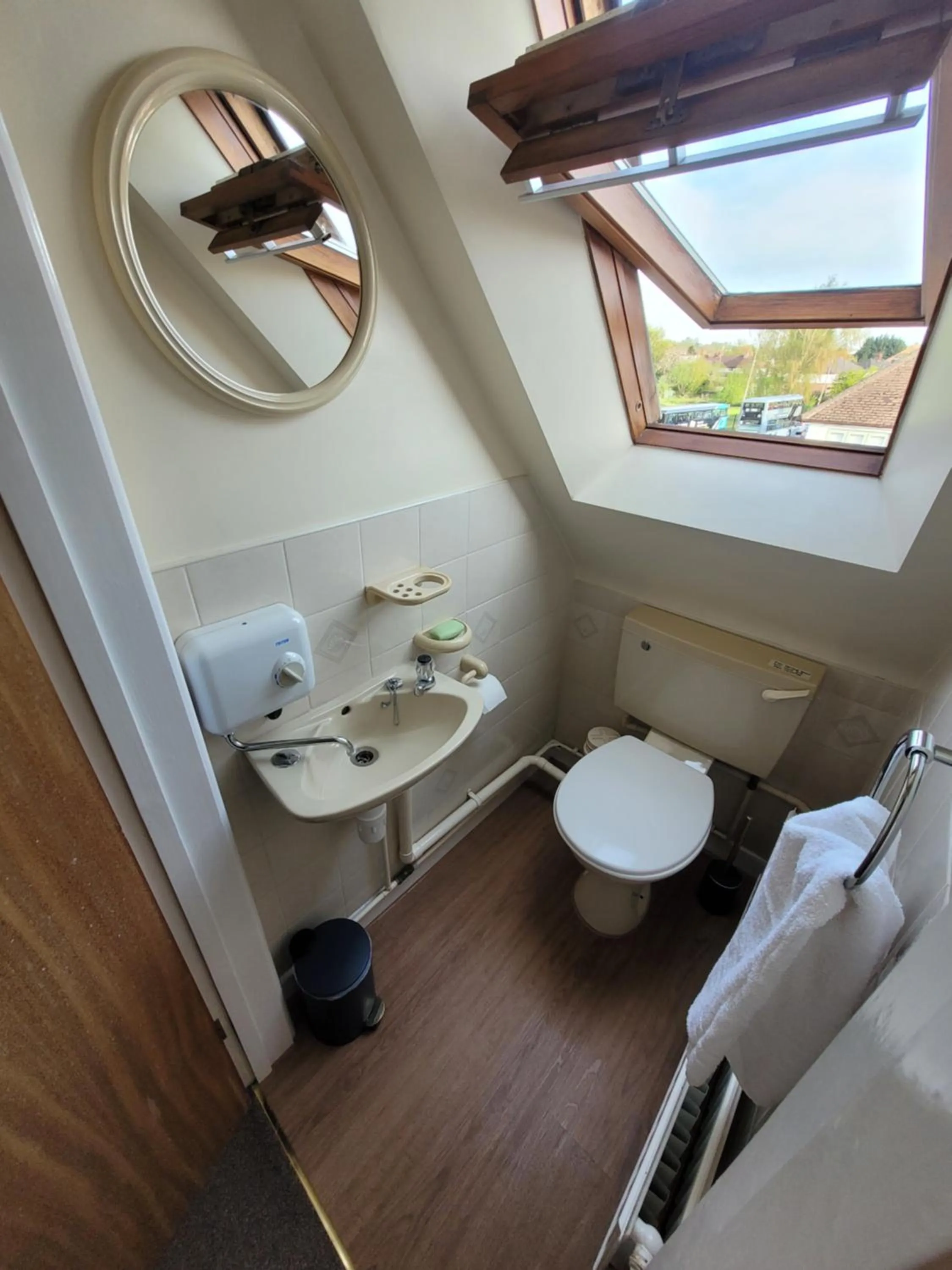 Toilet in Cornerways Guest House