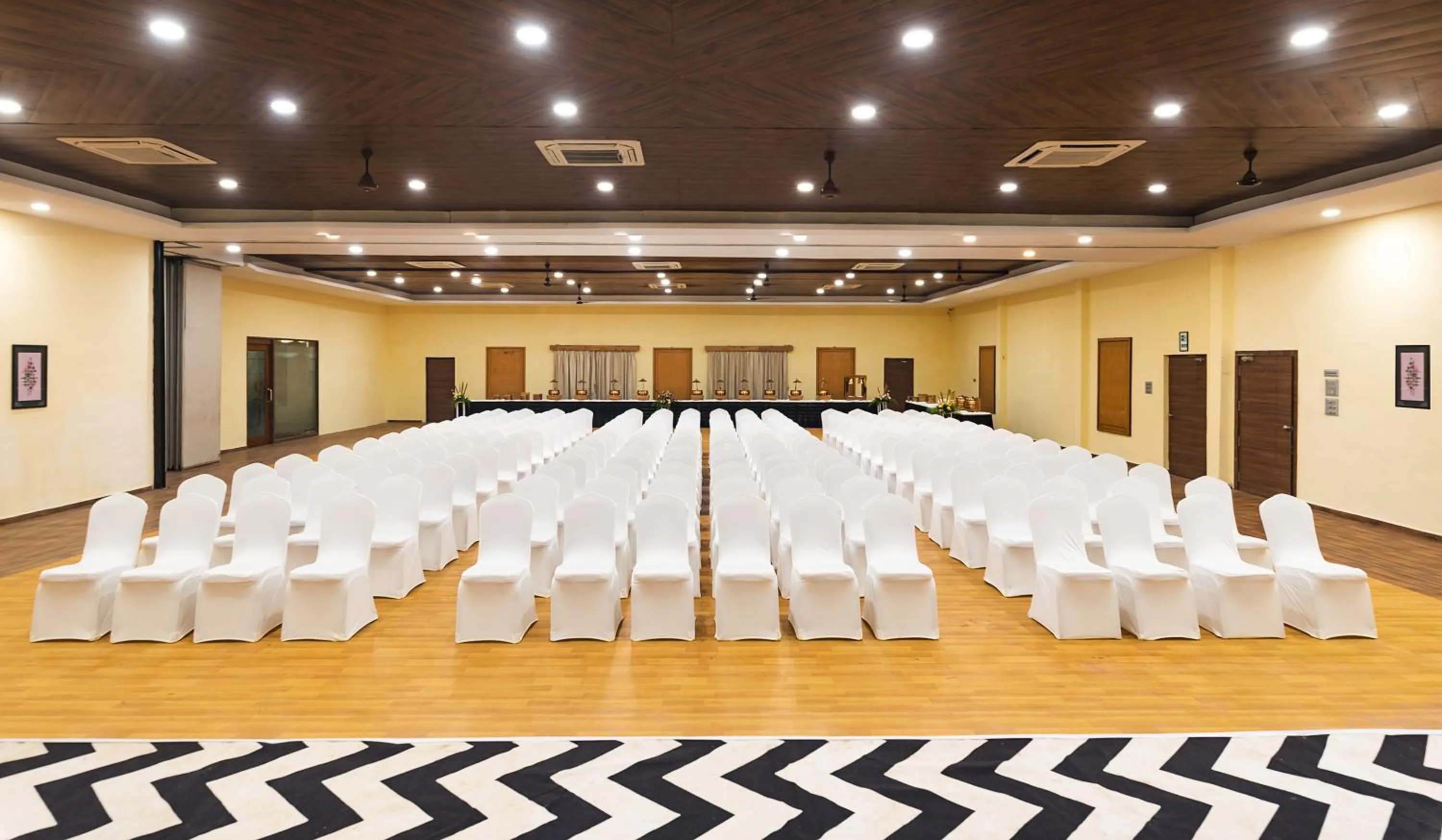 Meeting/conference room in Manas Lifestyle Resort Igatpuri